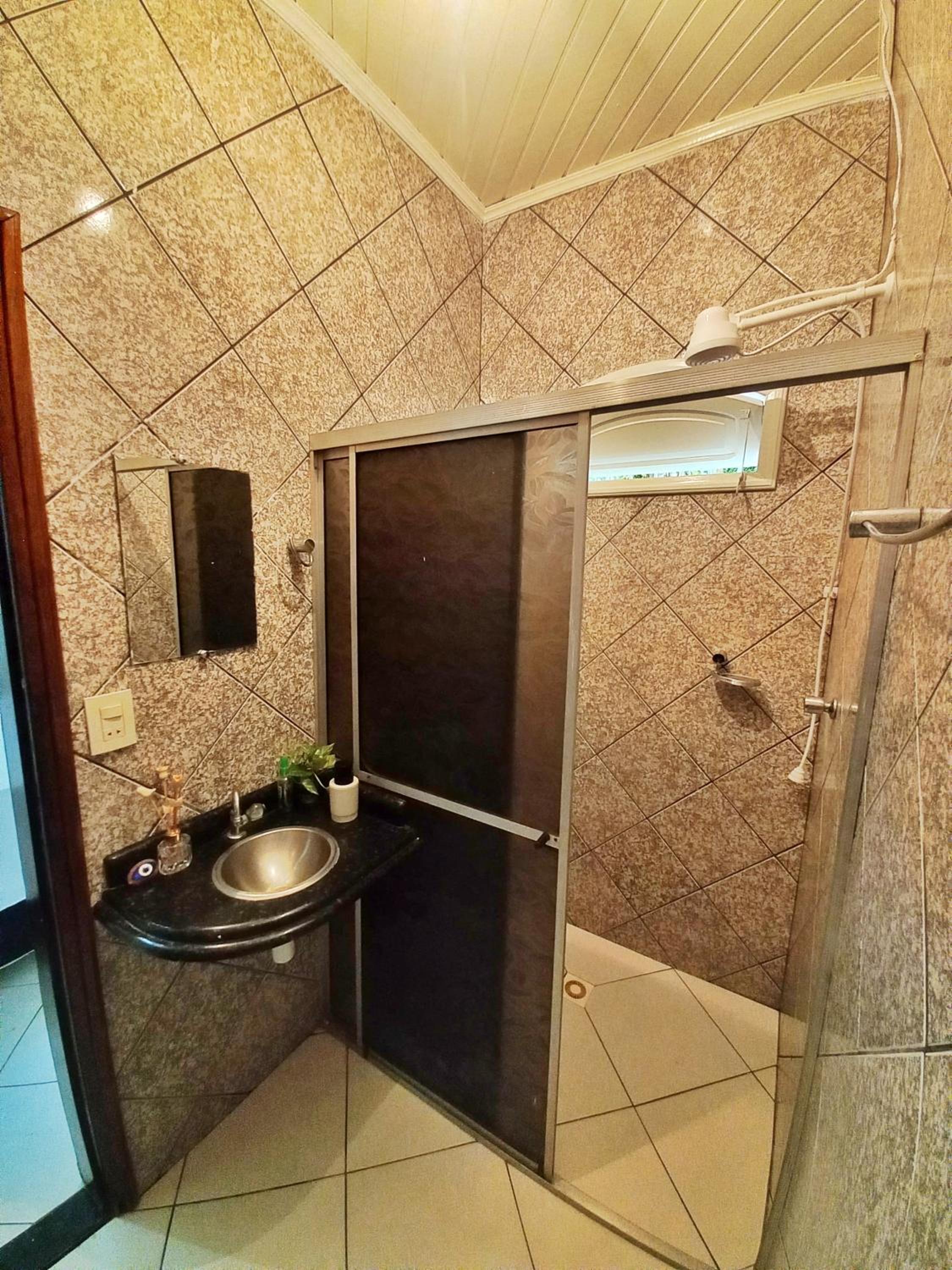 Quadruple Room with Bathroom photo 2