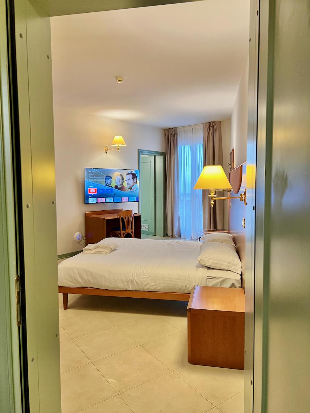 Double Room with Balcony photo 1