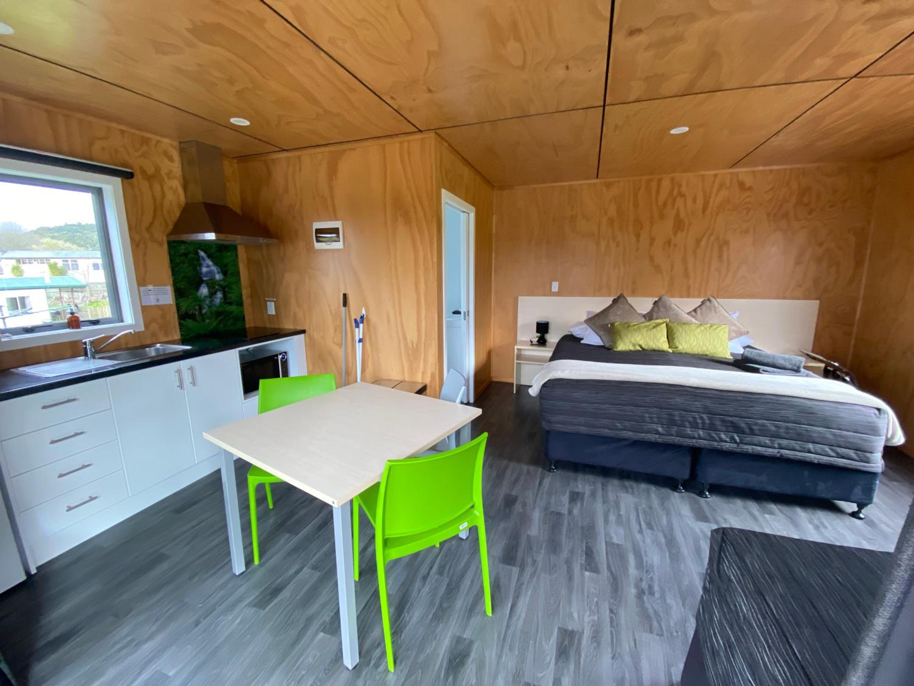Triple Room with Private Bathroom