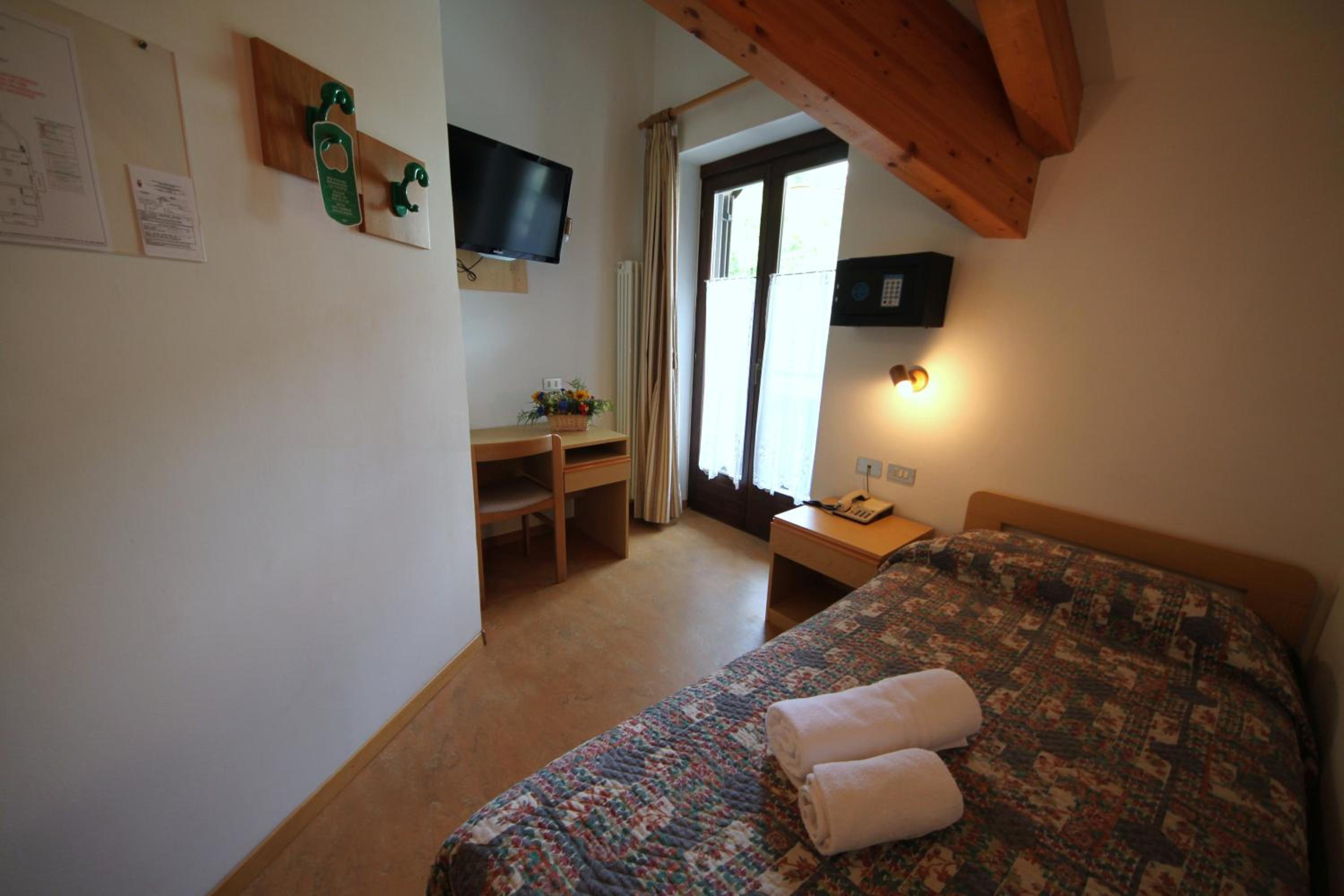Deluxe Single Room photo 1