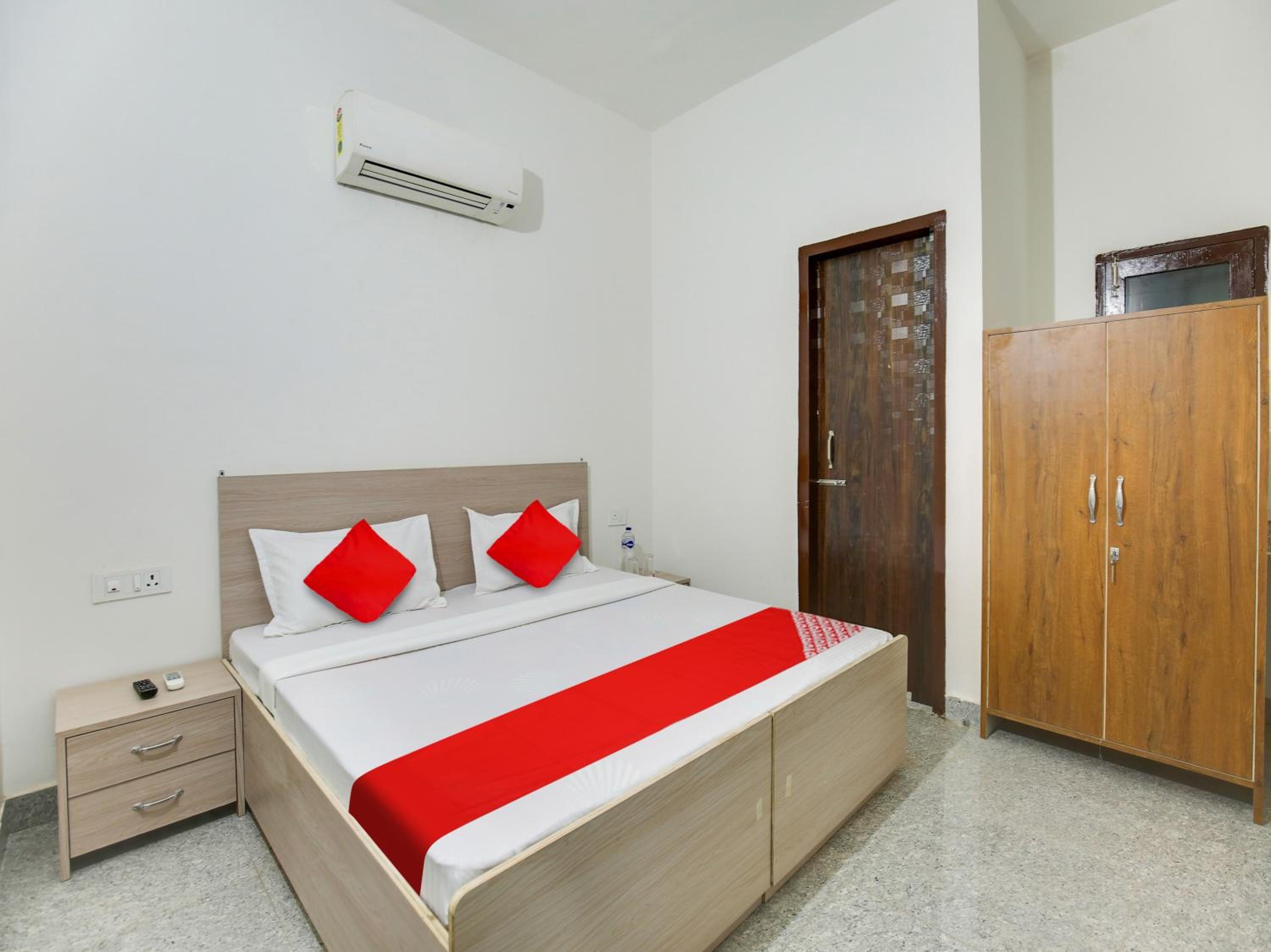 Classic Triple Room