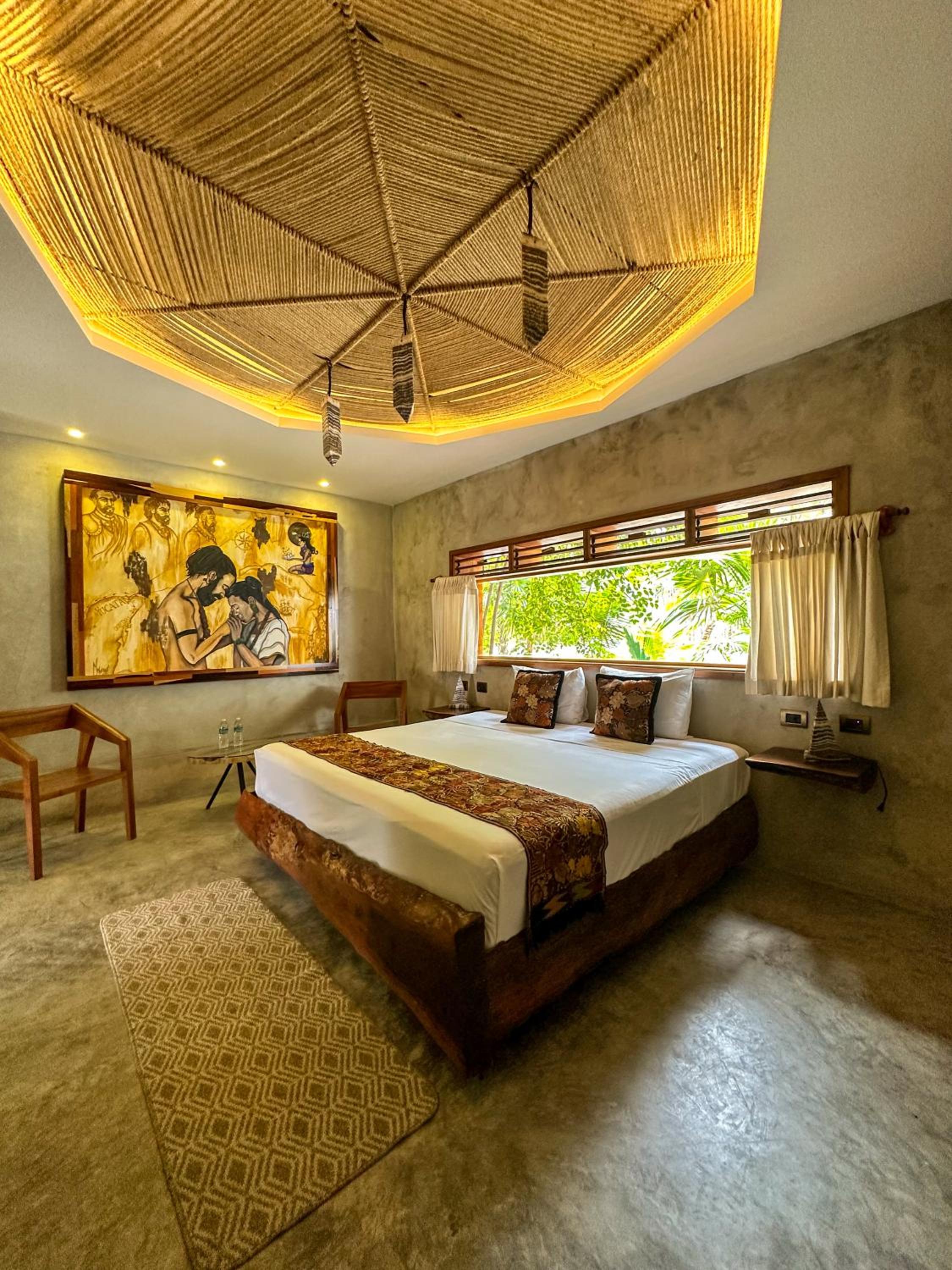 Superior Suite - Photo 3