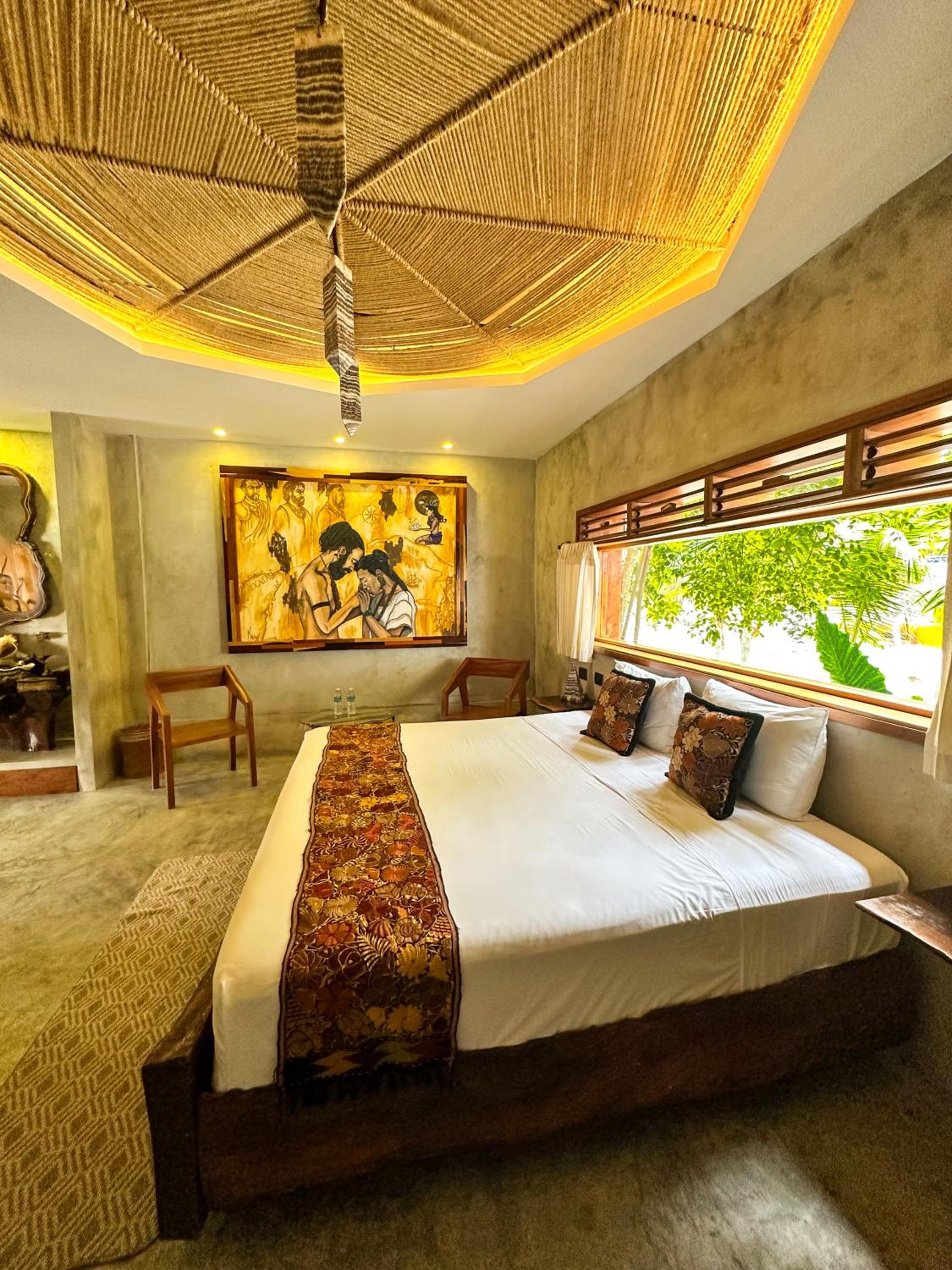 Superior Suite - Photo 1