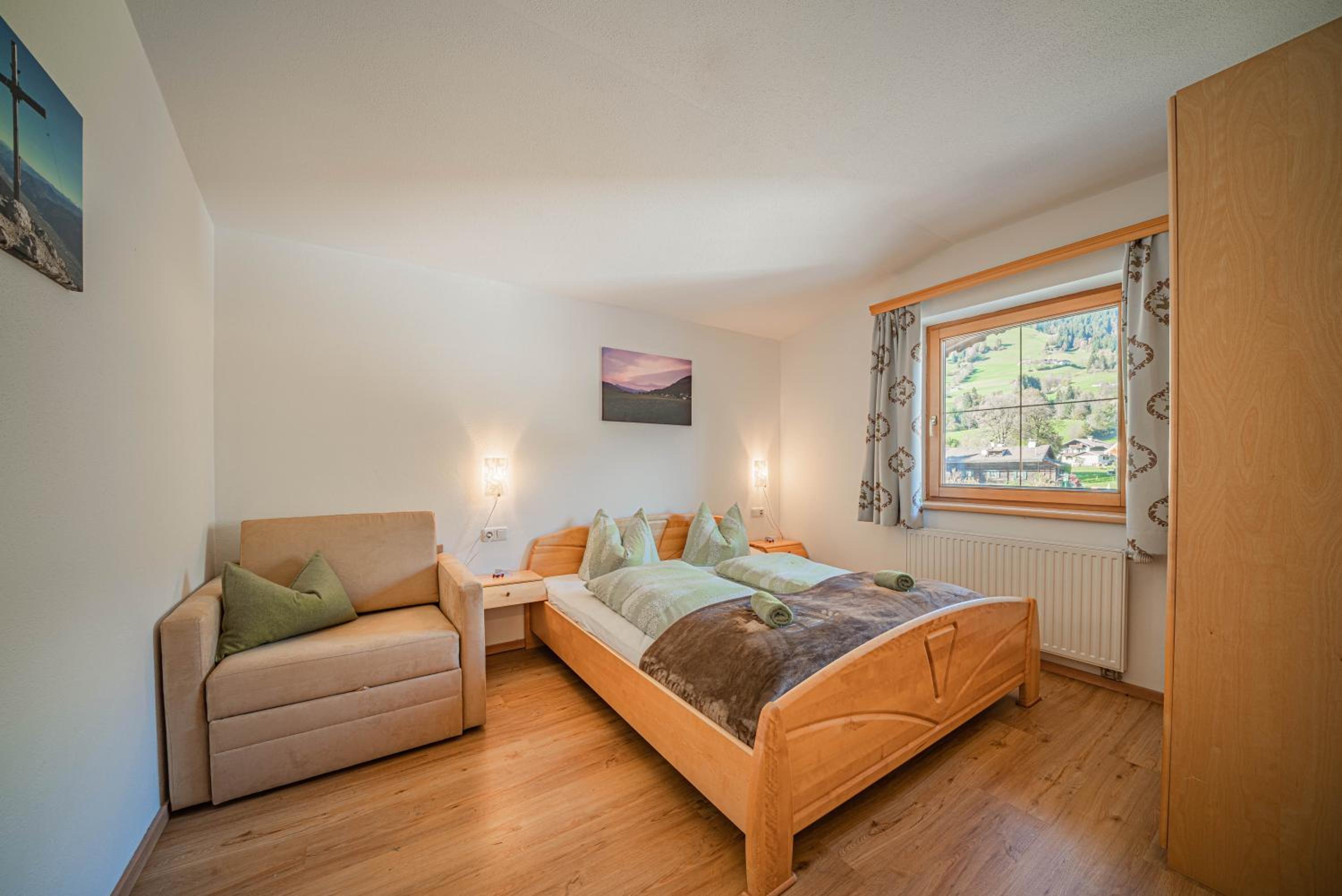 Superior Apartment (6-8 Adults) photo 1
