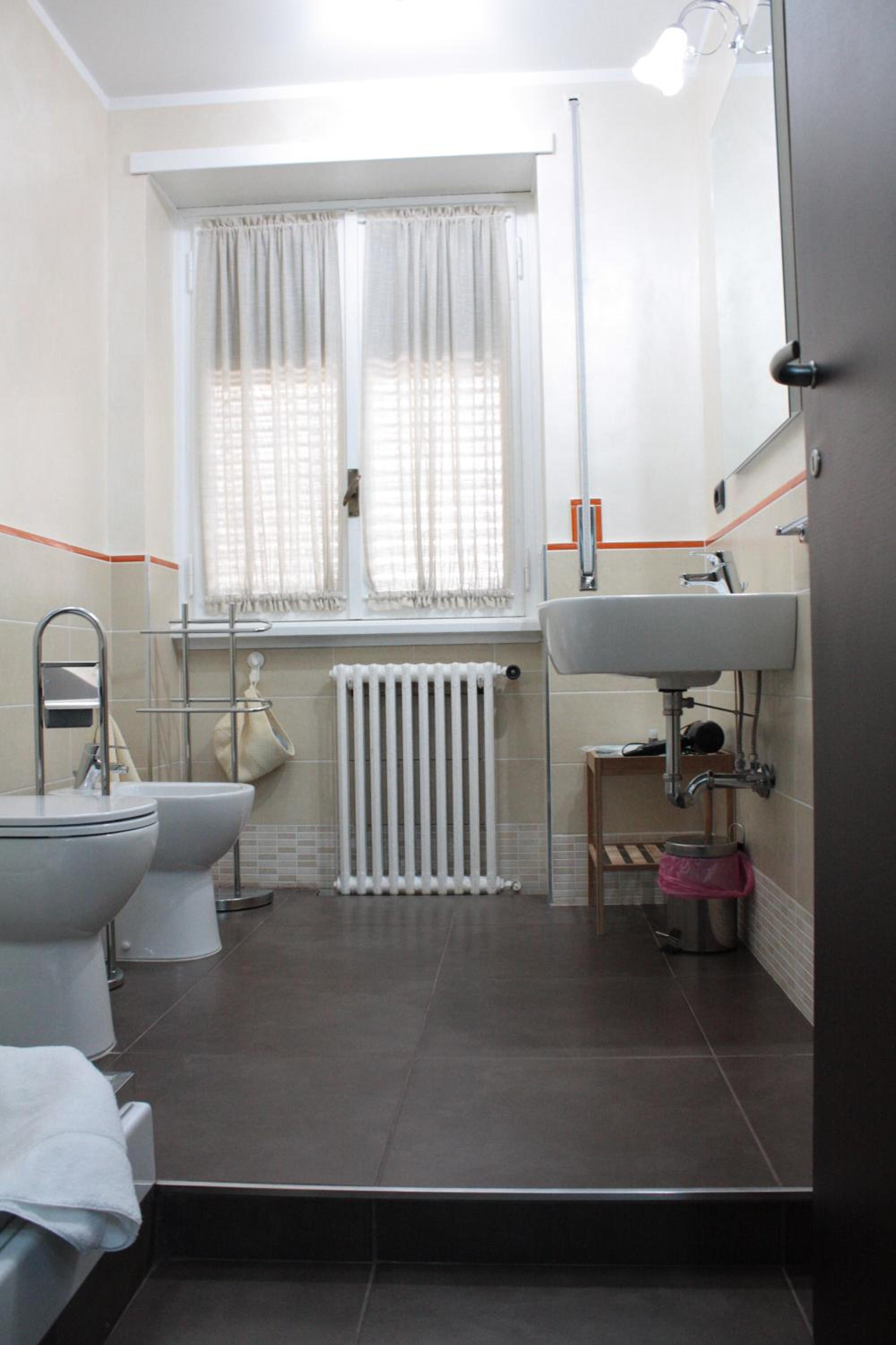 Superior Double Room with Private Bathroom photo 3