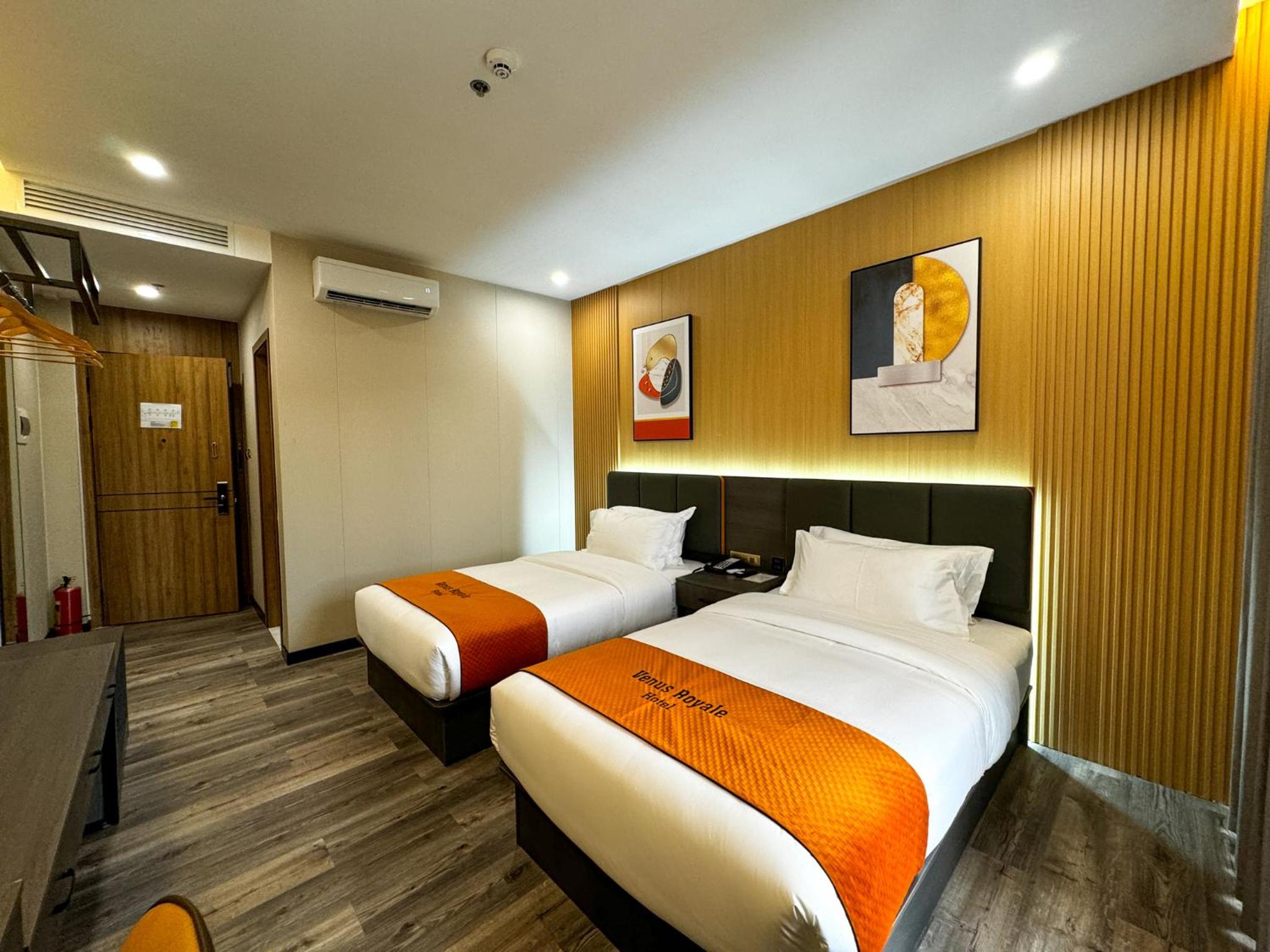 Superior Double Room - Photo 2