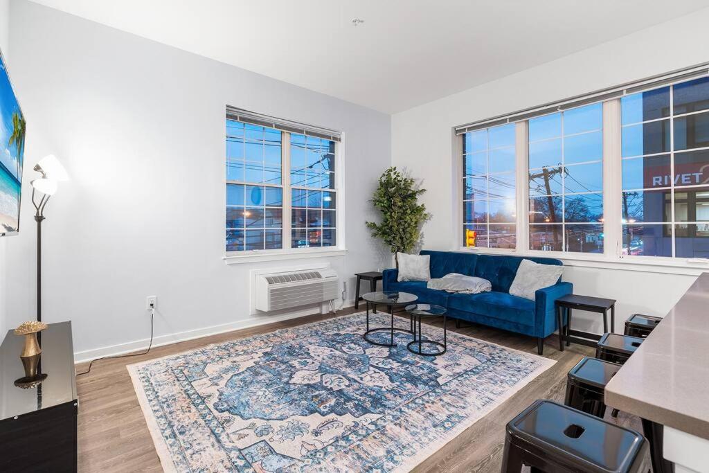 Deluxe Two-Bedroom Apartment With Garden View photo 1