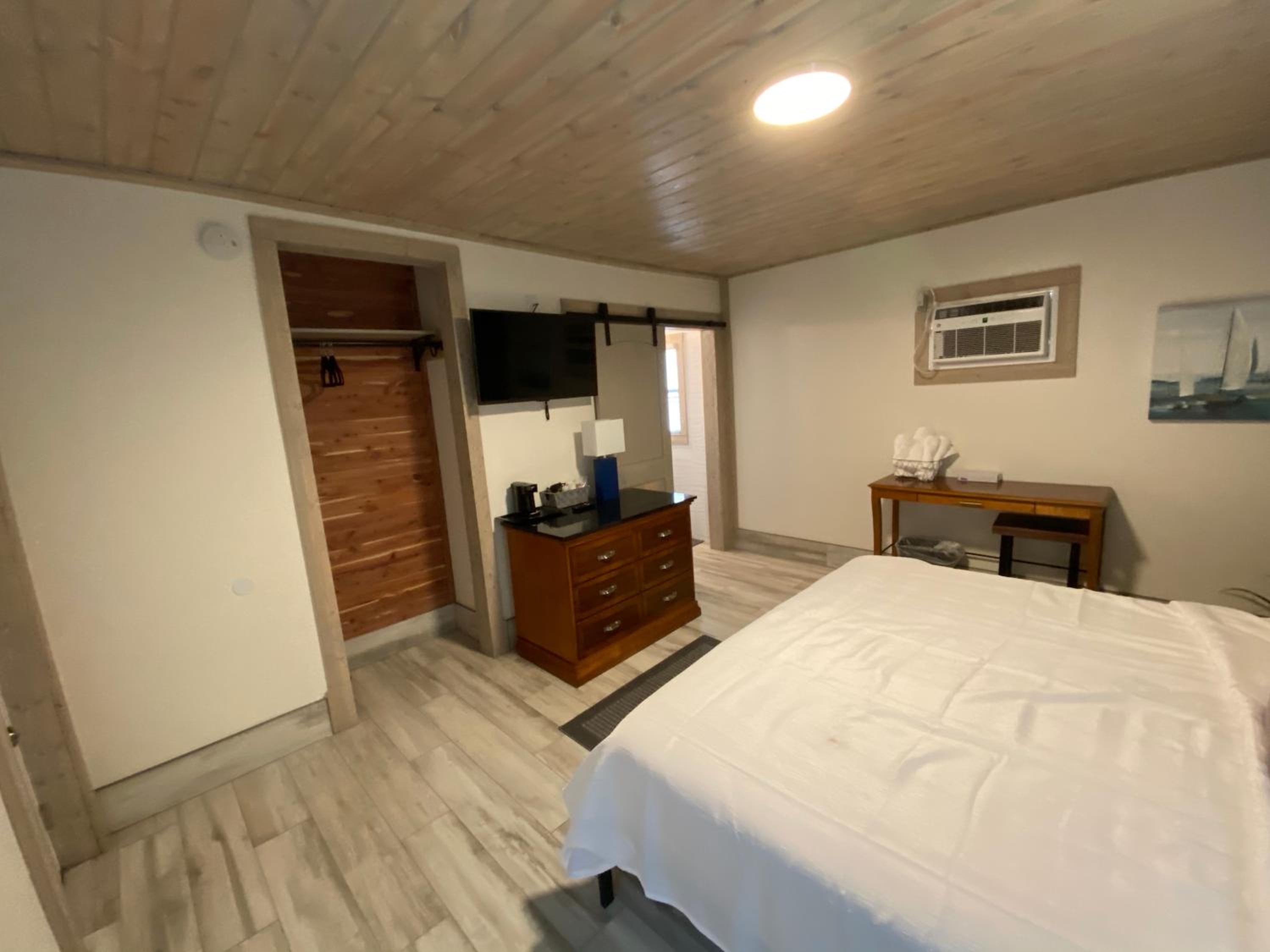 Single Room with Pool View photo 1