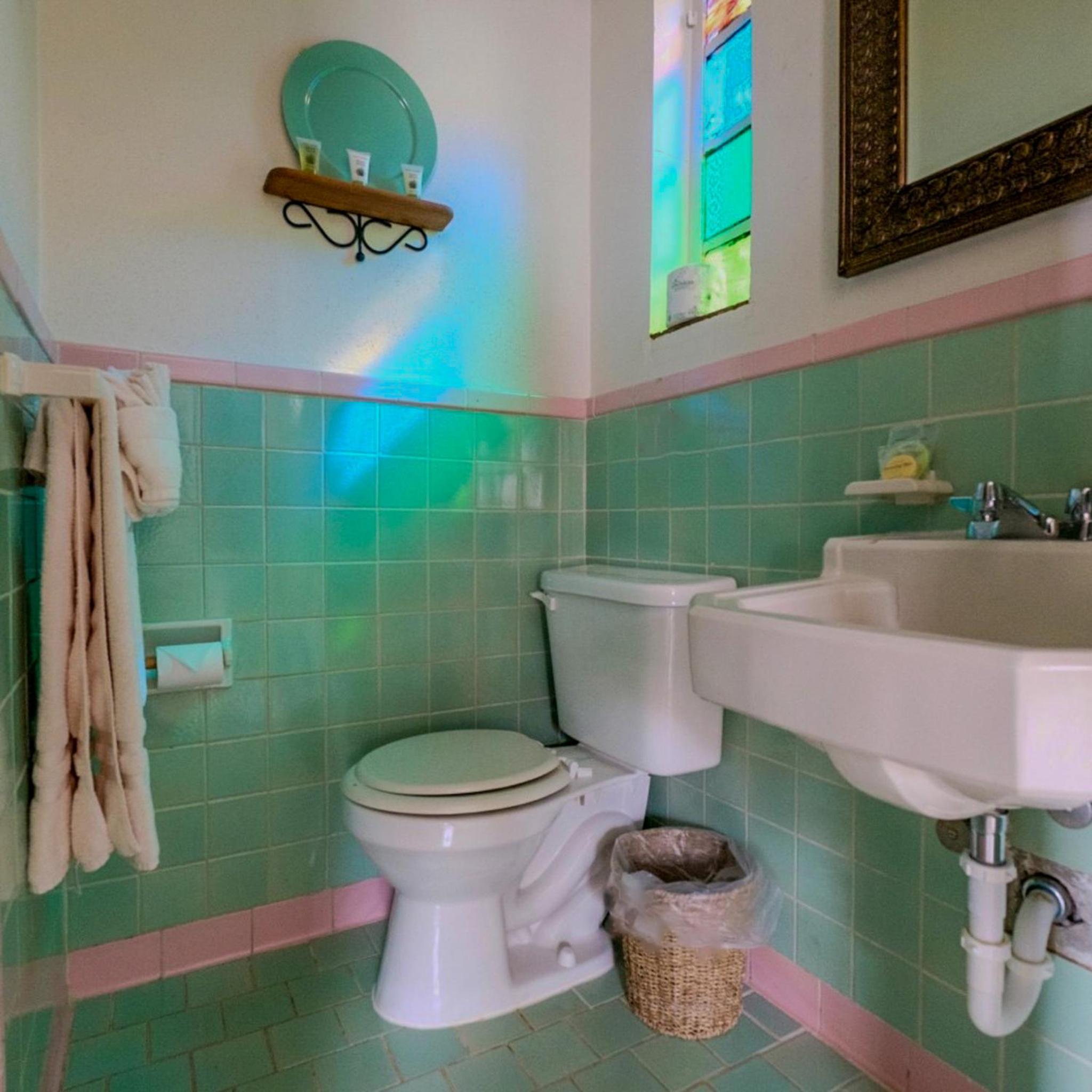 Queen Room photo 3