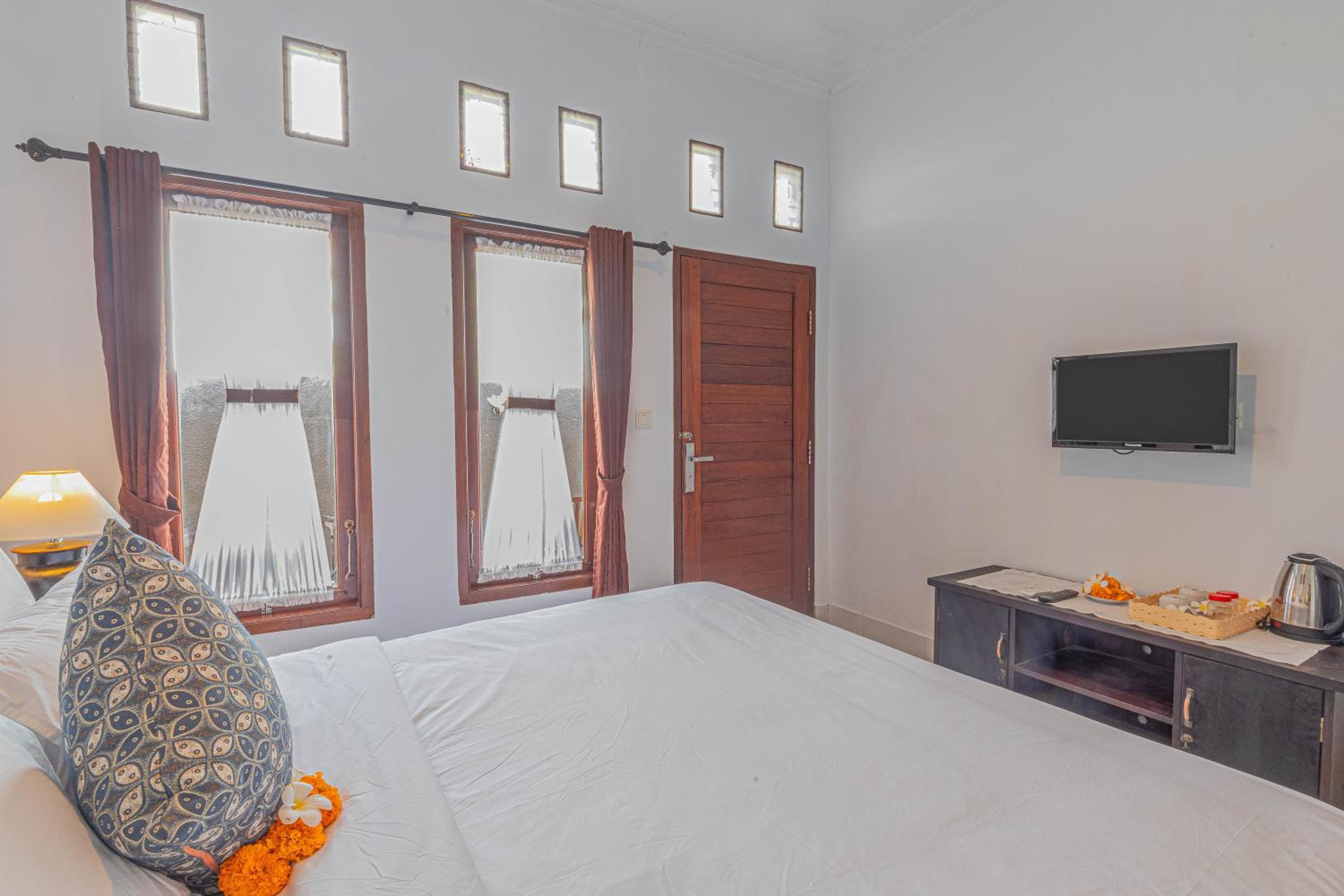 Deluxe Double Room - Photo 8
