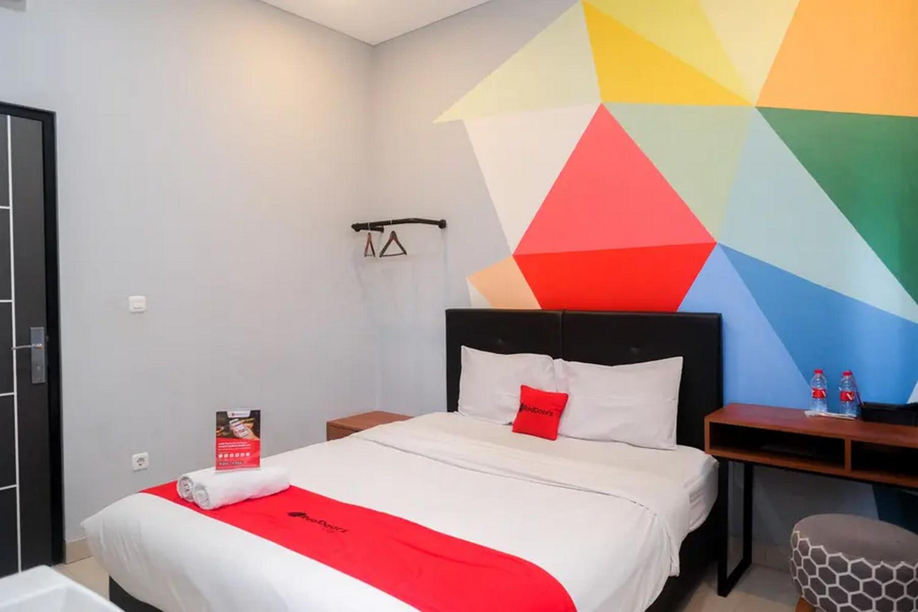Standard Double Room - Photo 20