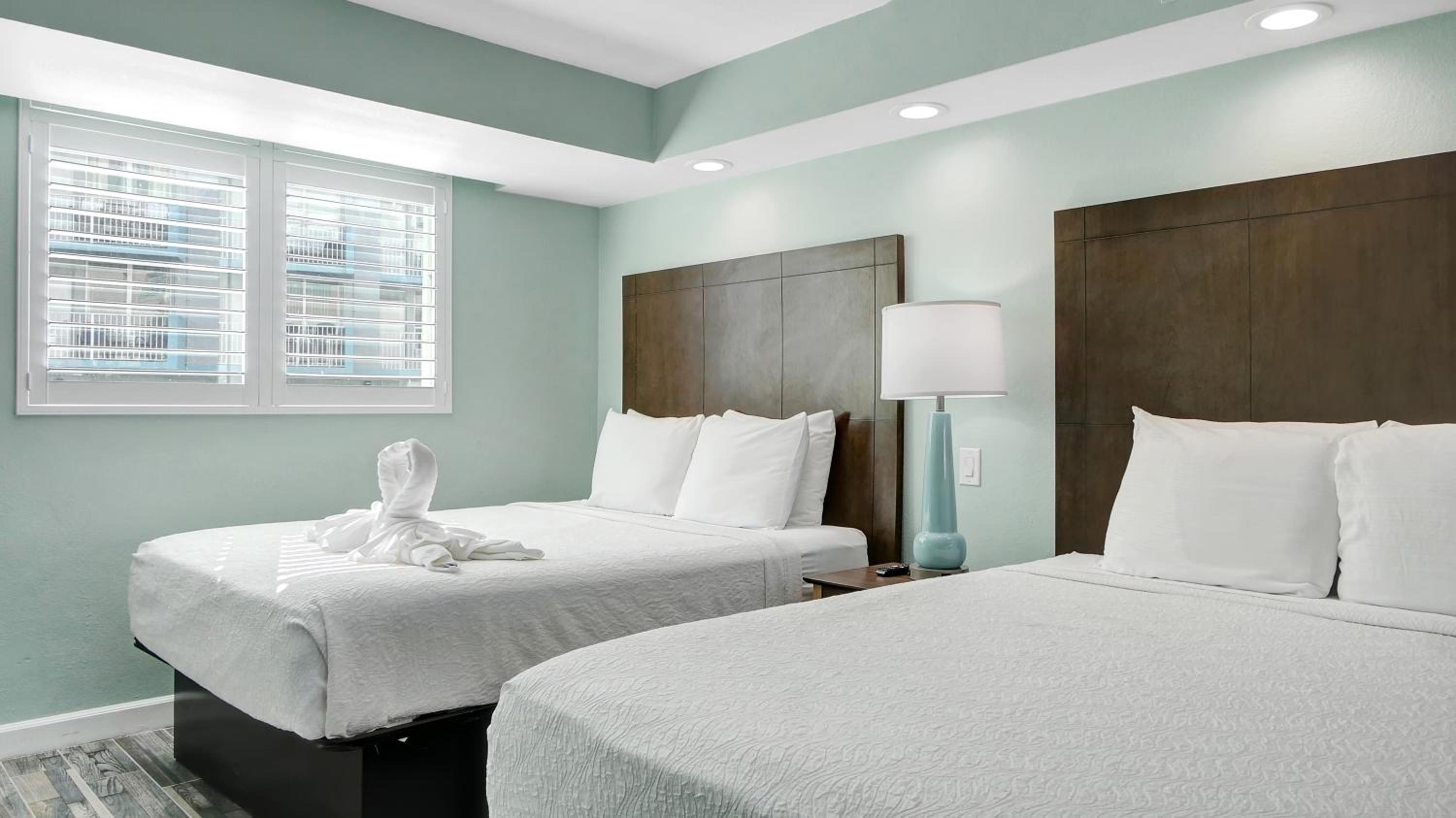 Suite with City View - Photo 3