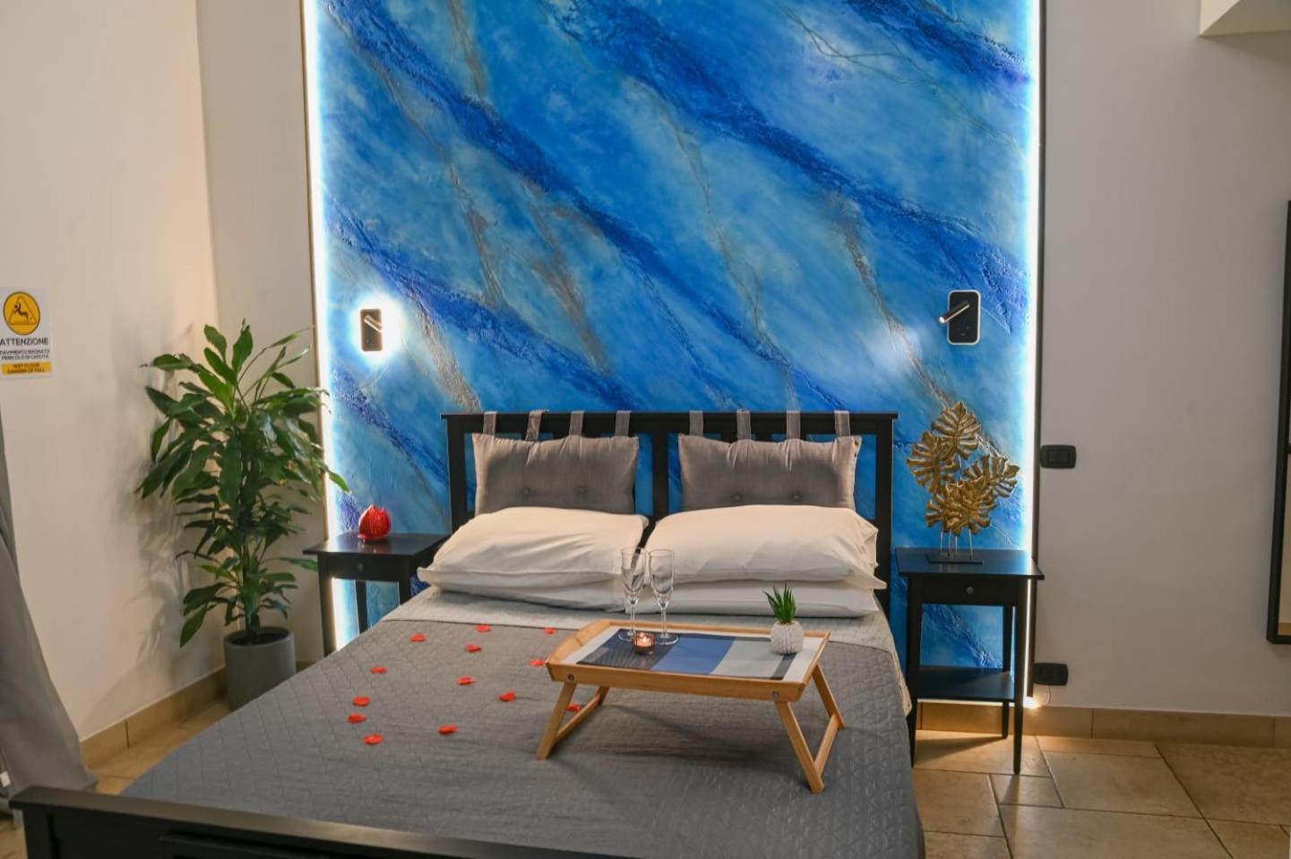 Double Room with Spa Bath photo 2