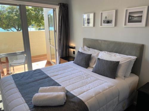 Apartment with Sea View photo 3
