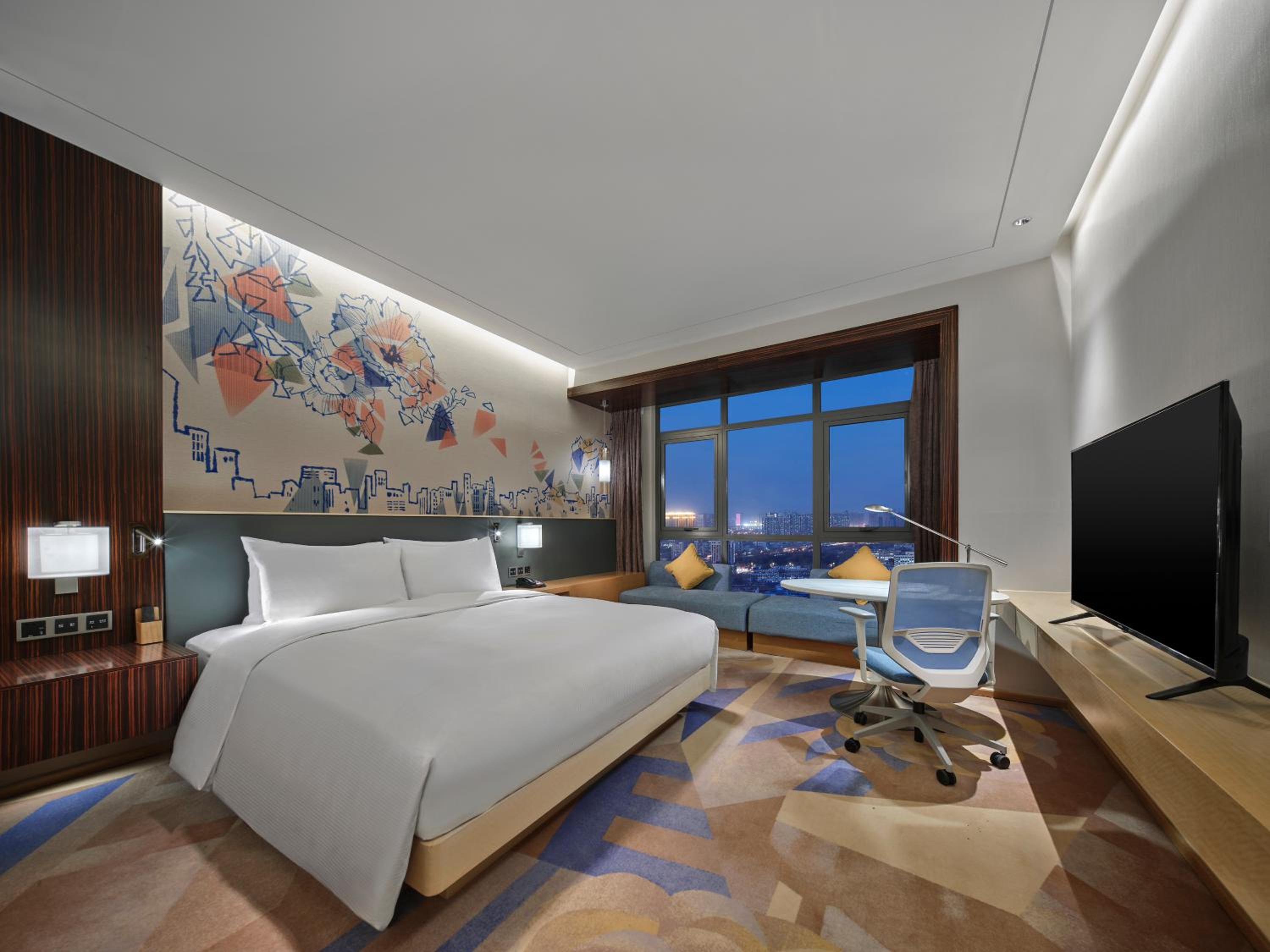 King Guest Room - Photo 1