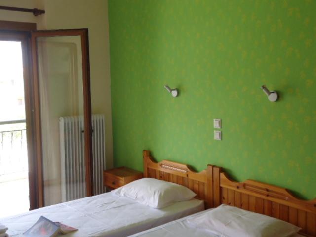 Economy Double Room photo 1