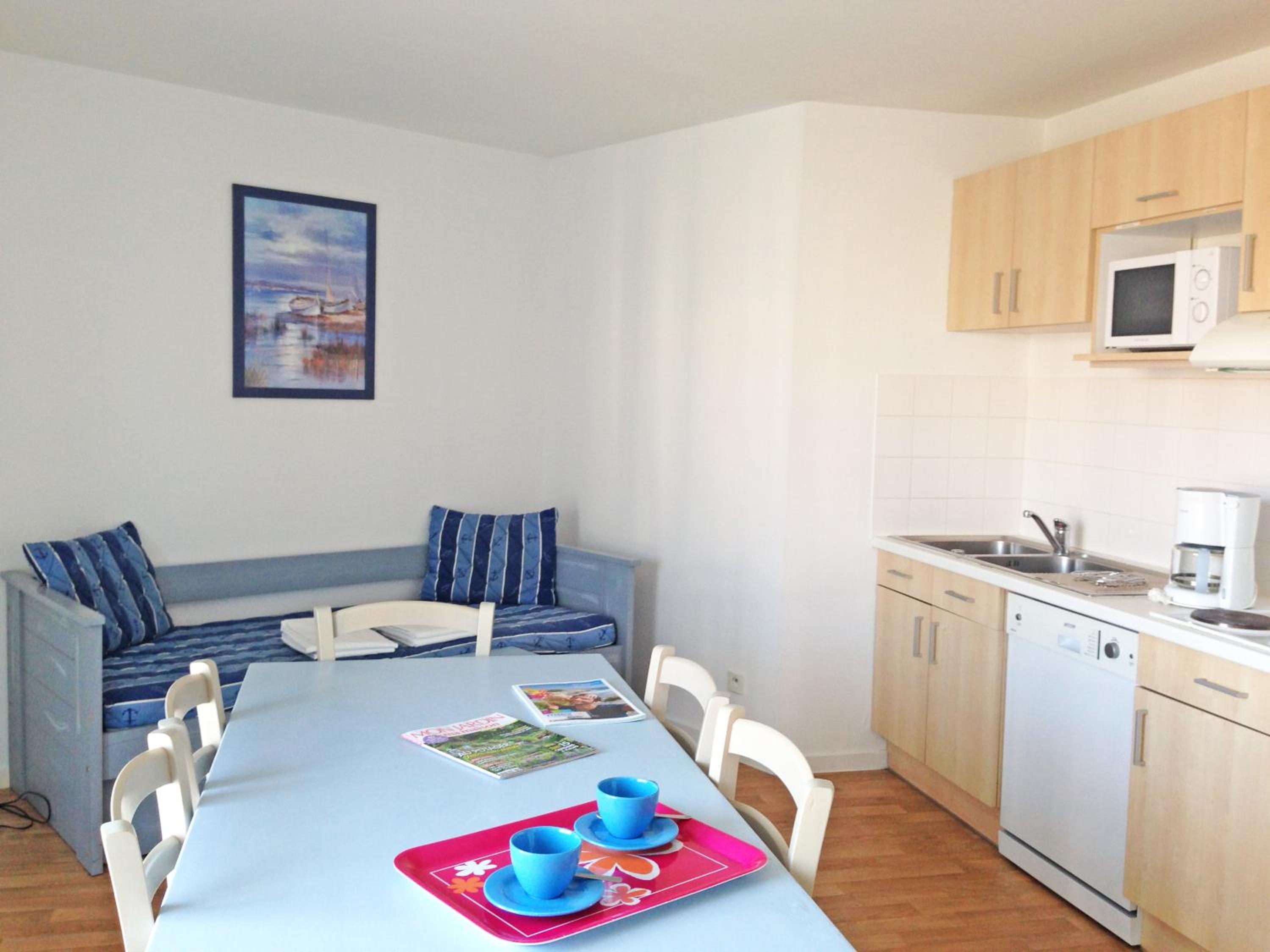 One-Bedroom Apartment (4 Adults) - Photo 7
