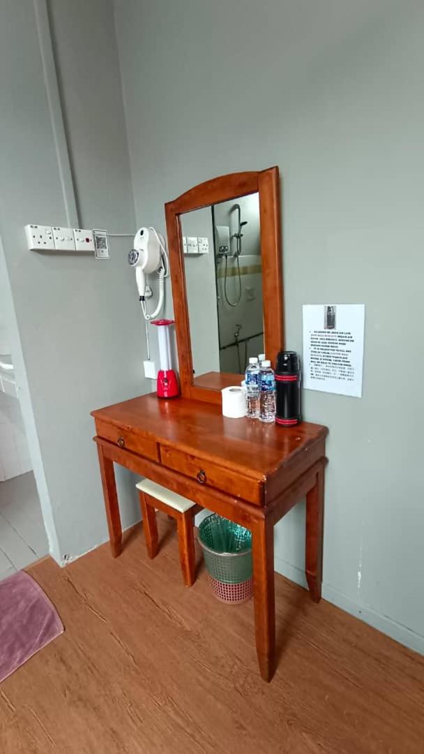 Standard Queen Room - Photo 1