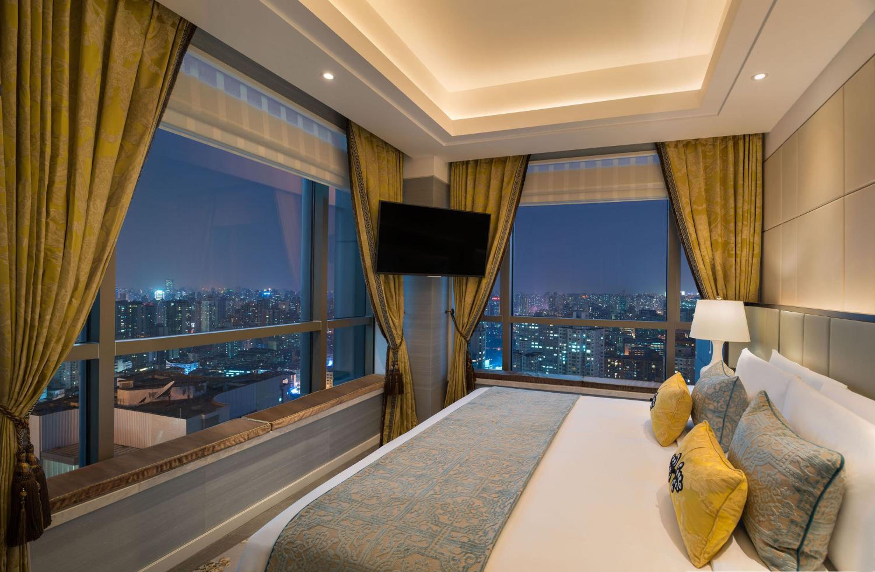 The Manor Junior Suite photo 3