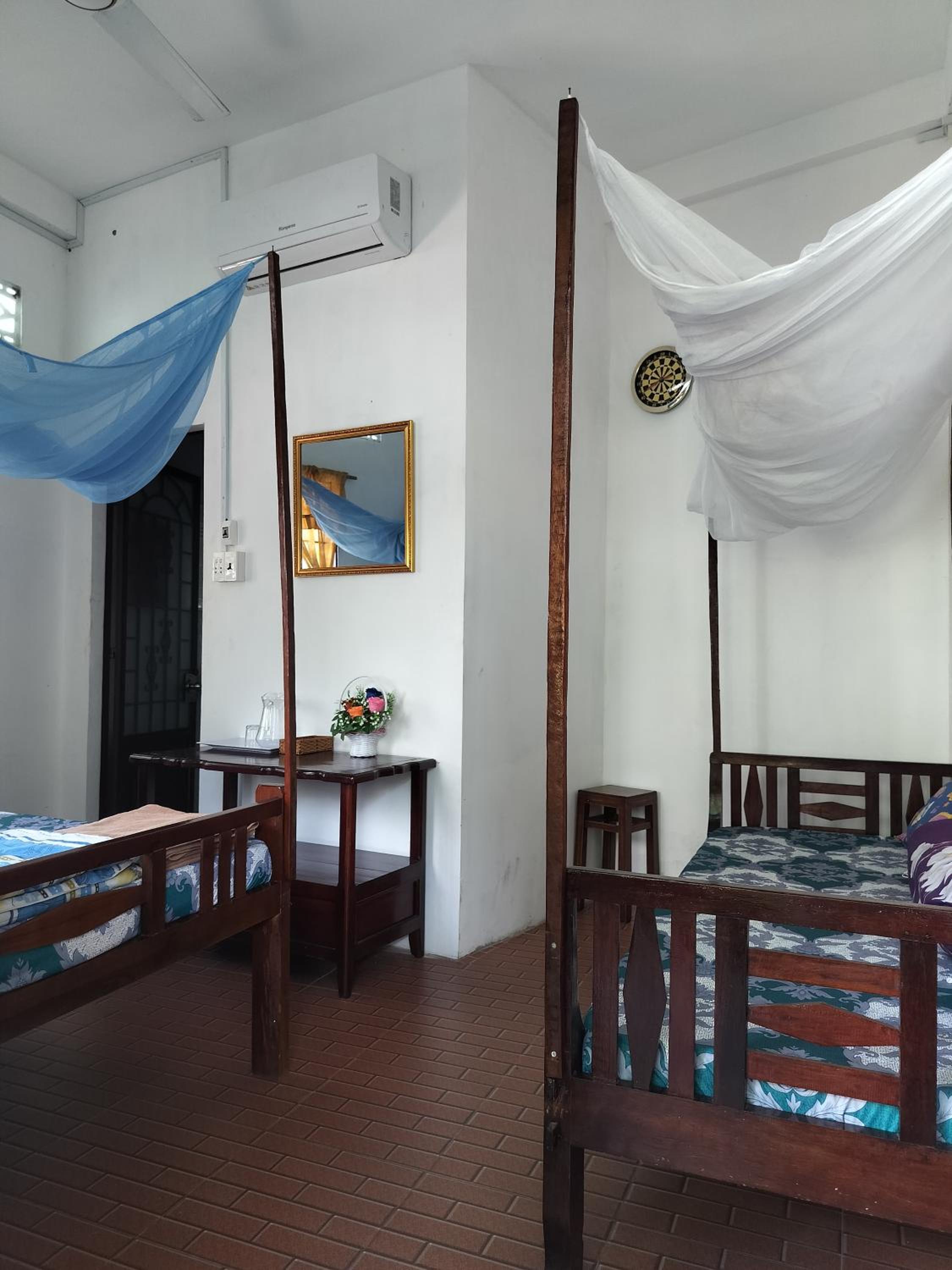 Triple Room with Bathroom photo 2