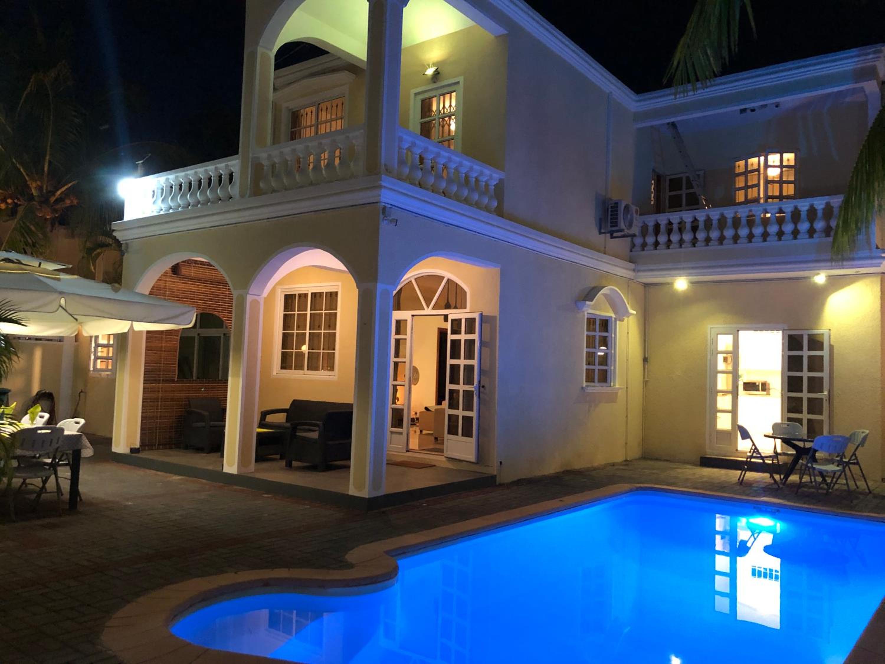 Three-Bedroom Villa photo 3