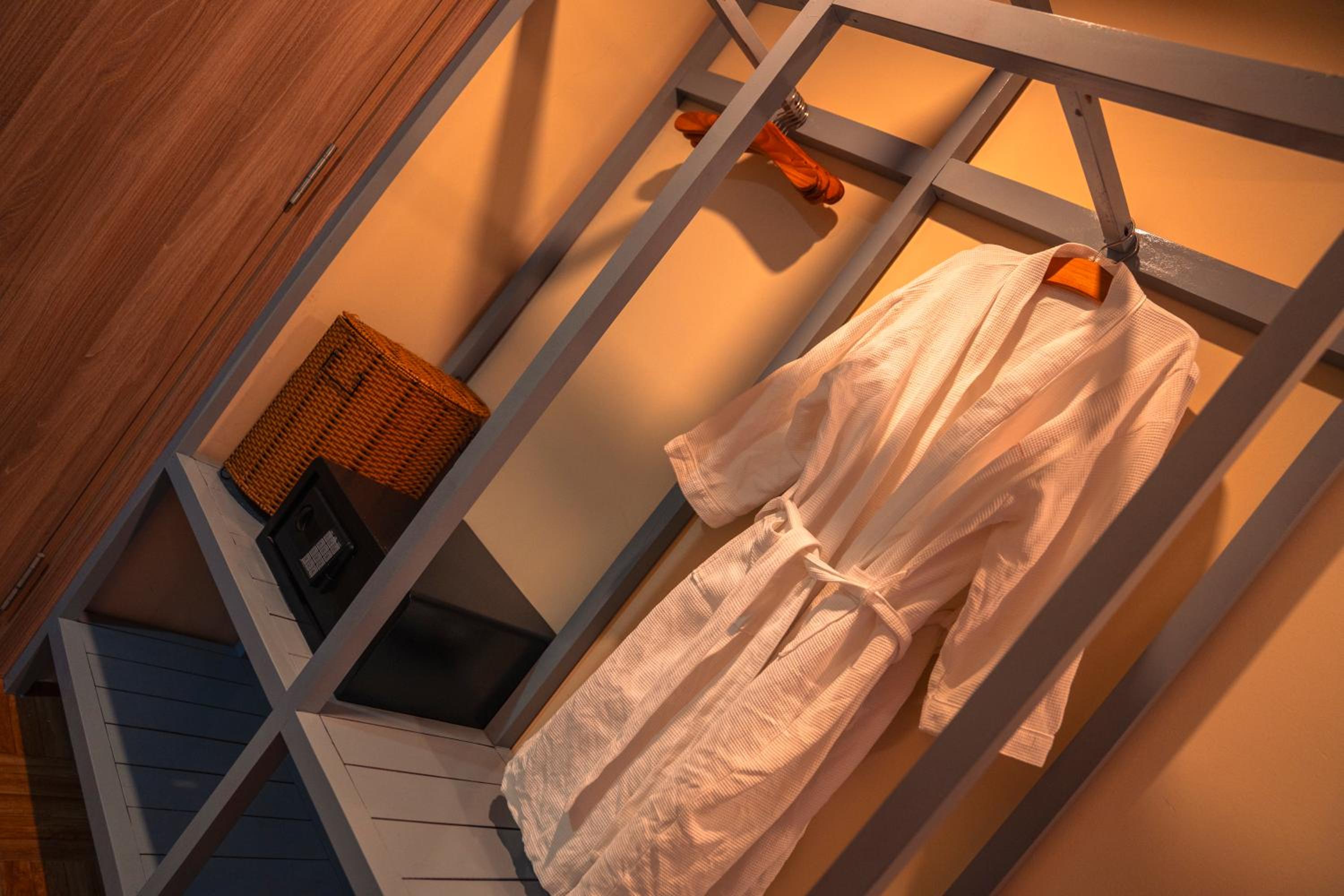 Superior Triple Room photo 3