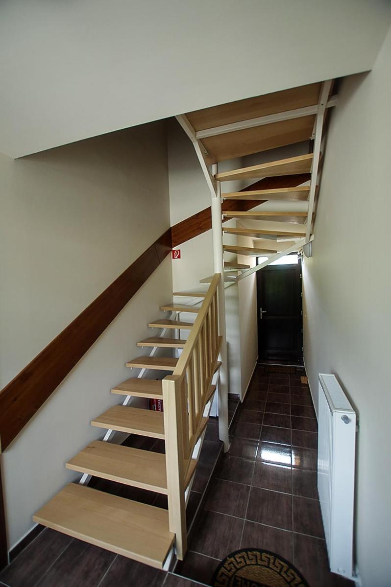 Quadruple Room with Bathroom - Photo 2