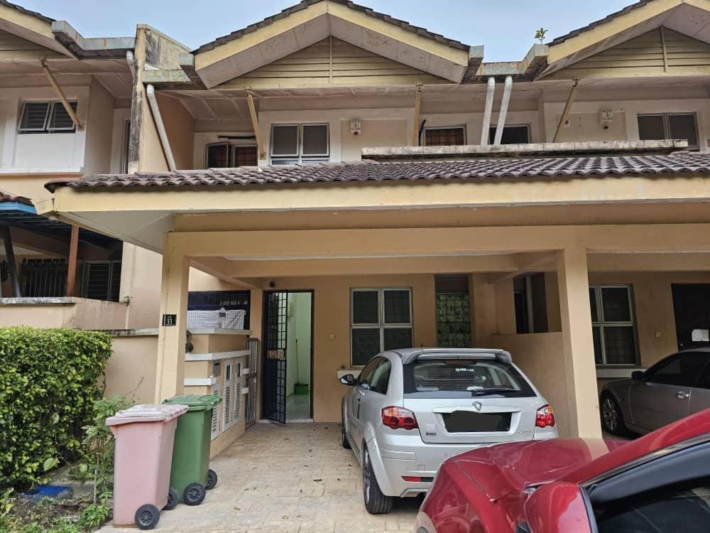 Villa photo 1
