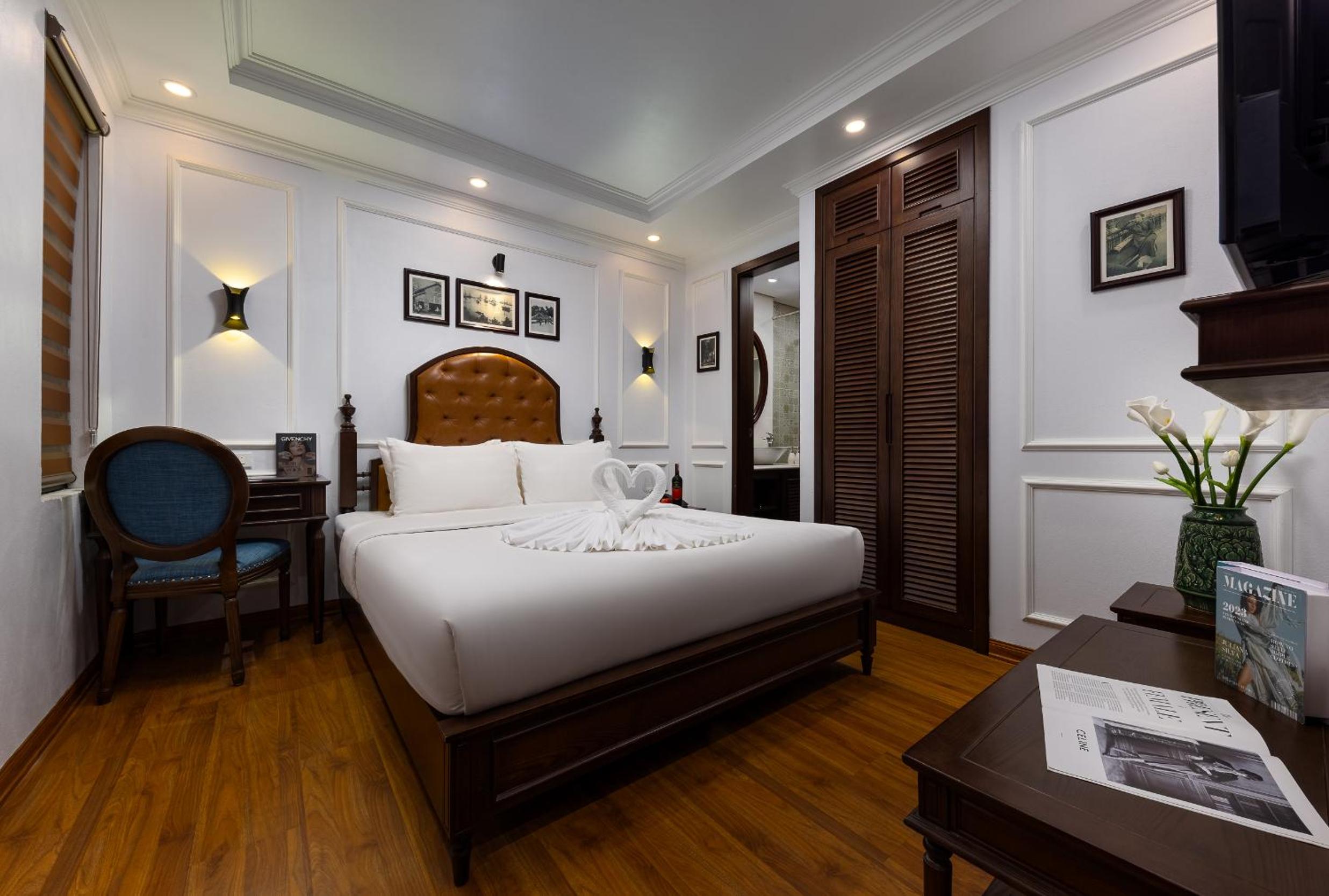 Deluxe Double Room - Photo 1