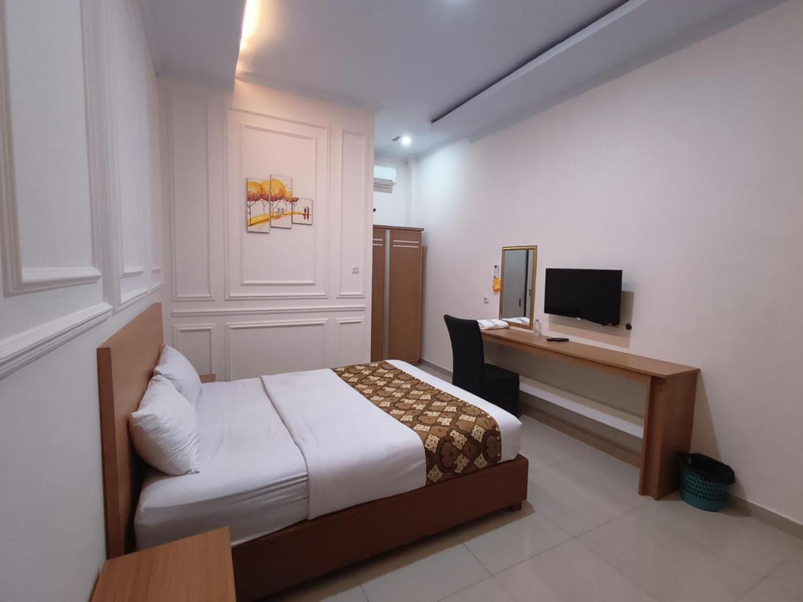 Deluxe Double Room - Photo 1