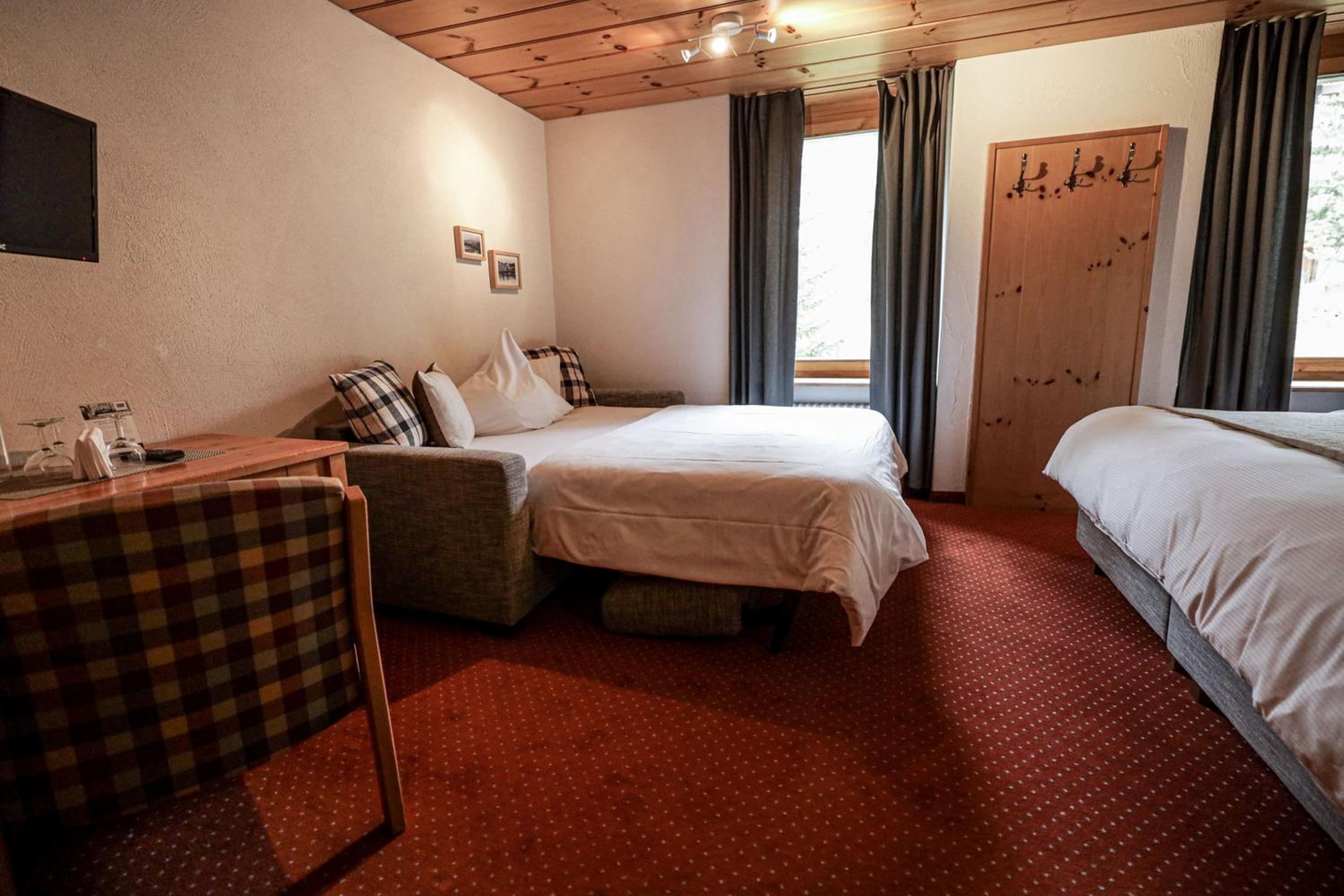 Double Room - Photo 3