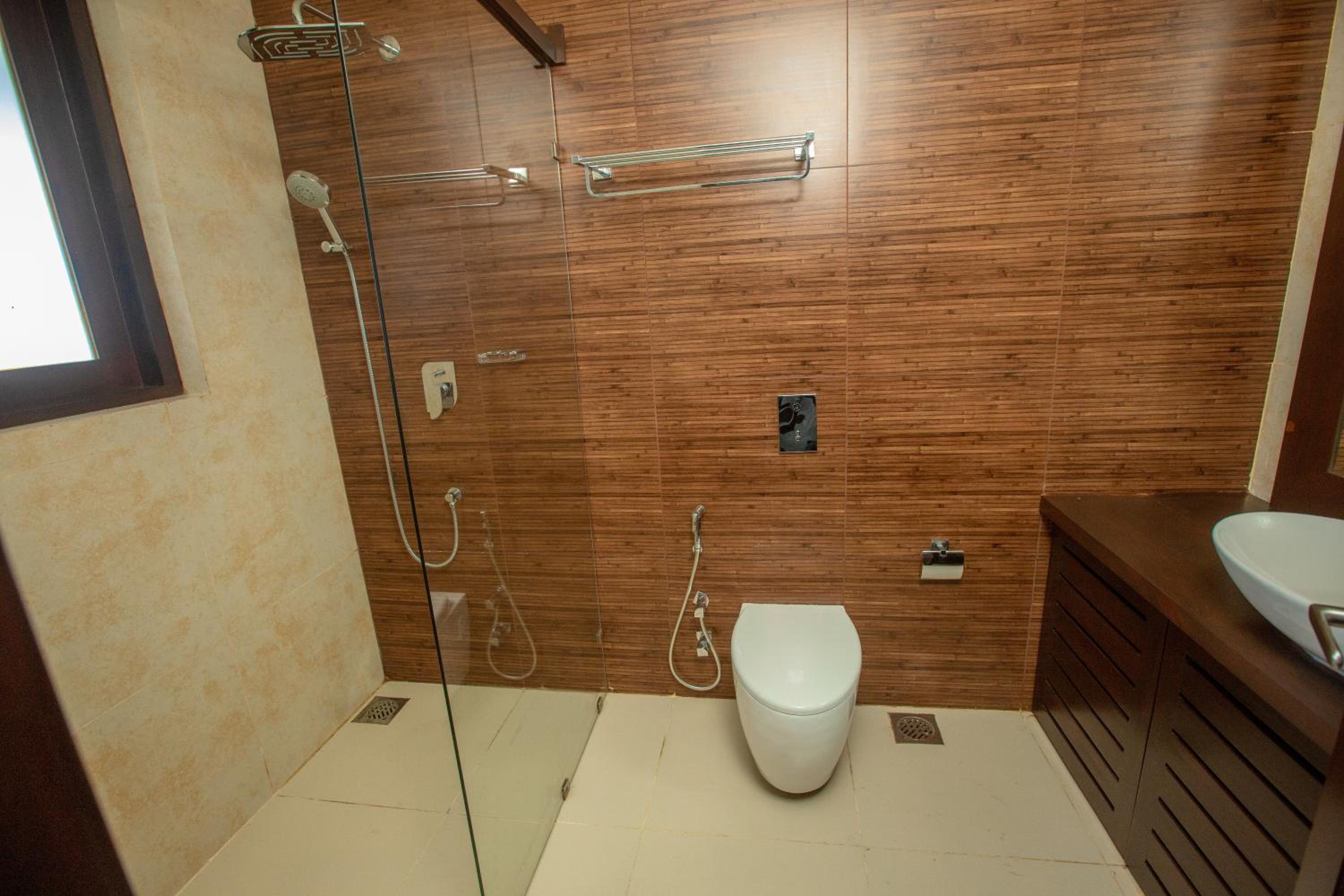 Standard Double Room - Photo 7