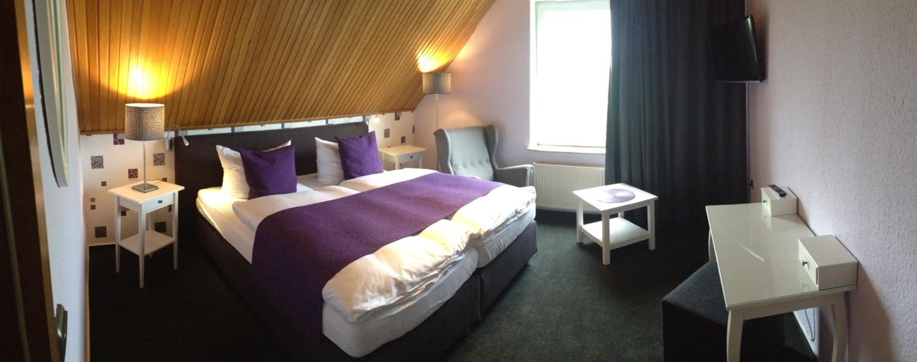 Double Room - Photo 2