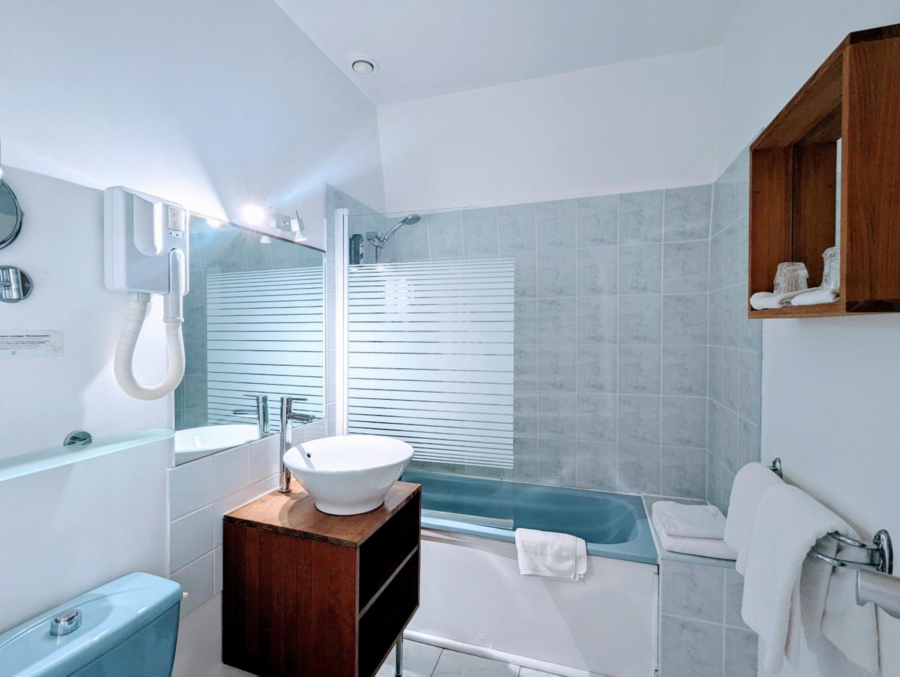 Classic Double Room - Photo 6