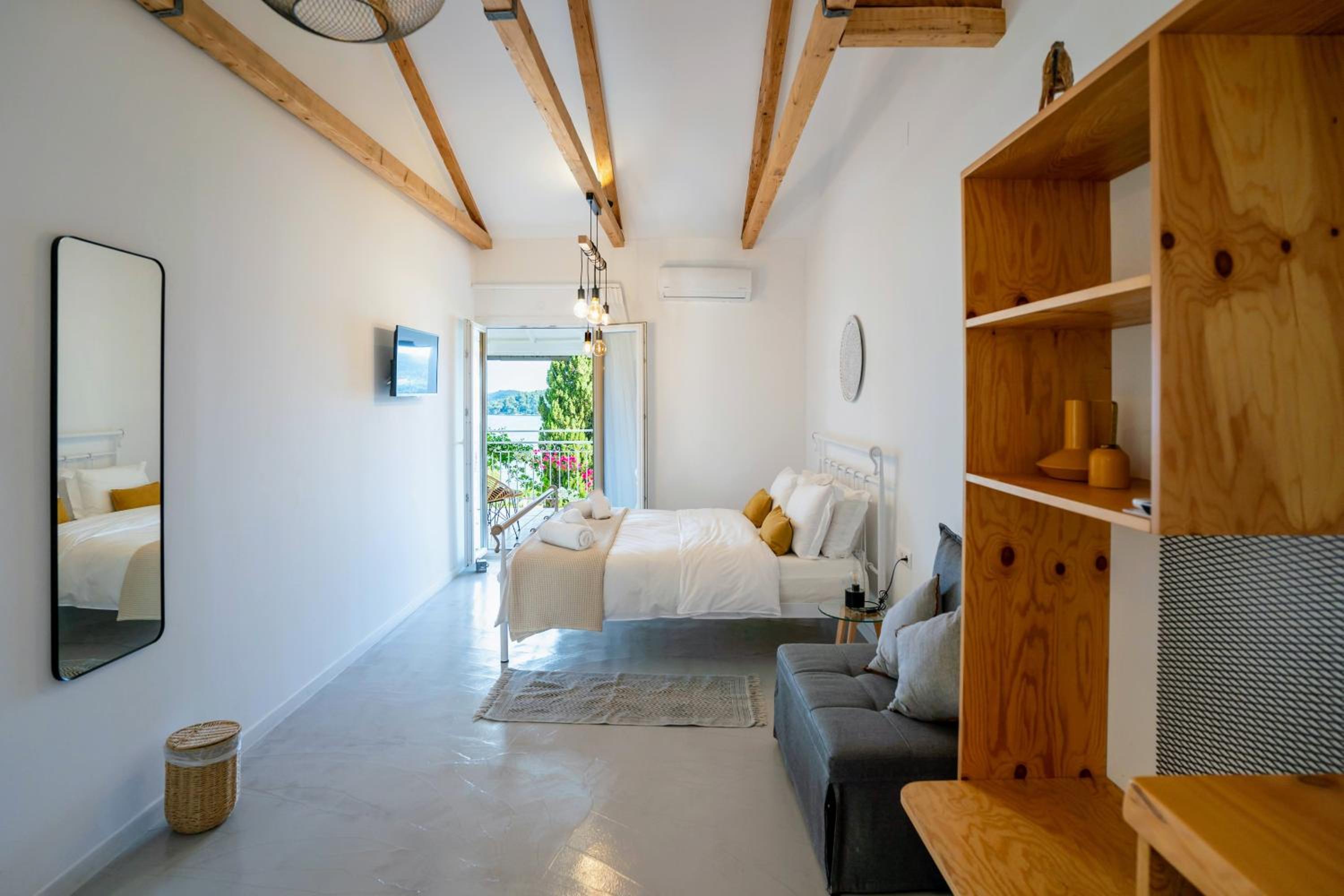 Queen Room with Sea View