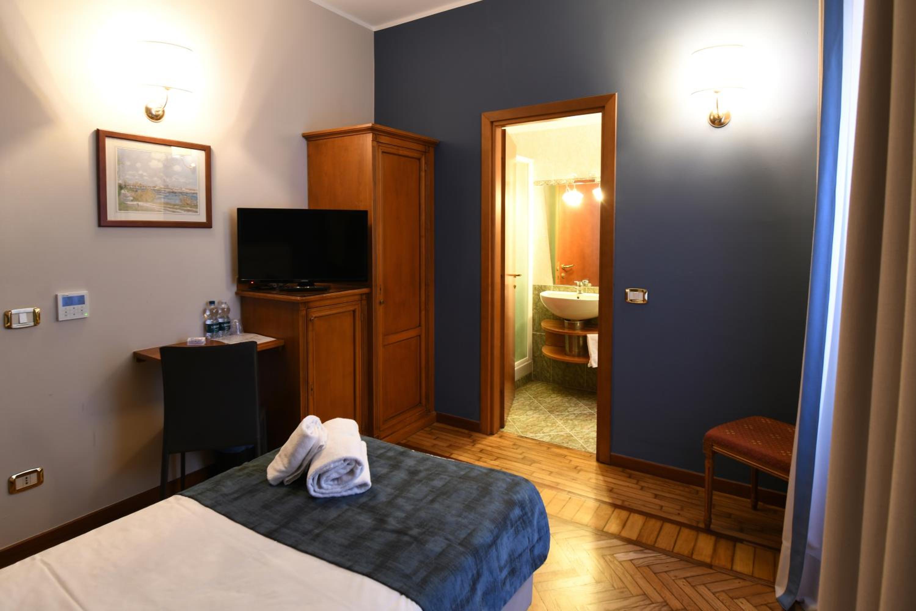 Single Room photo 1