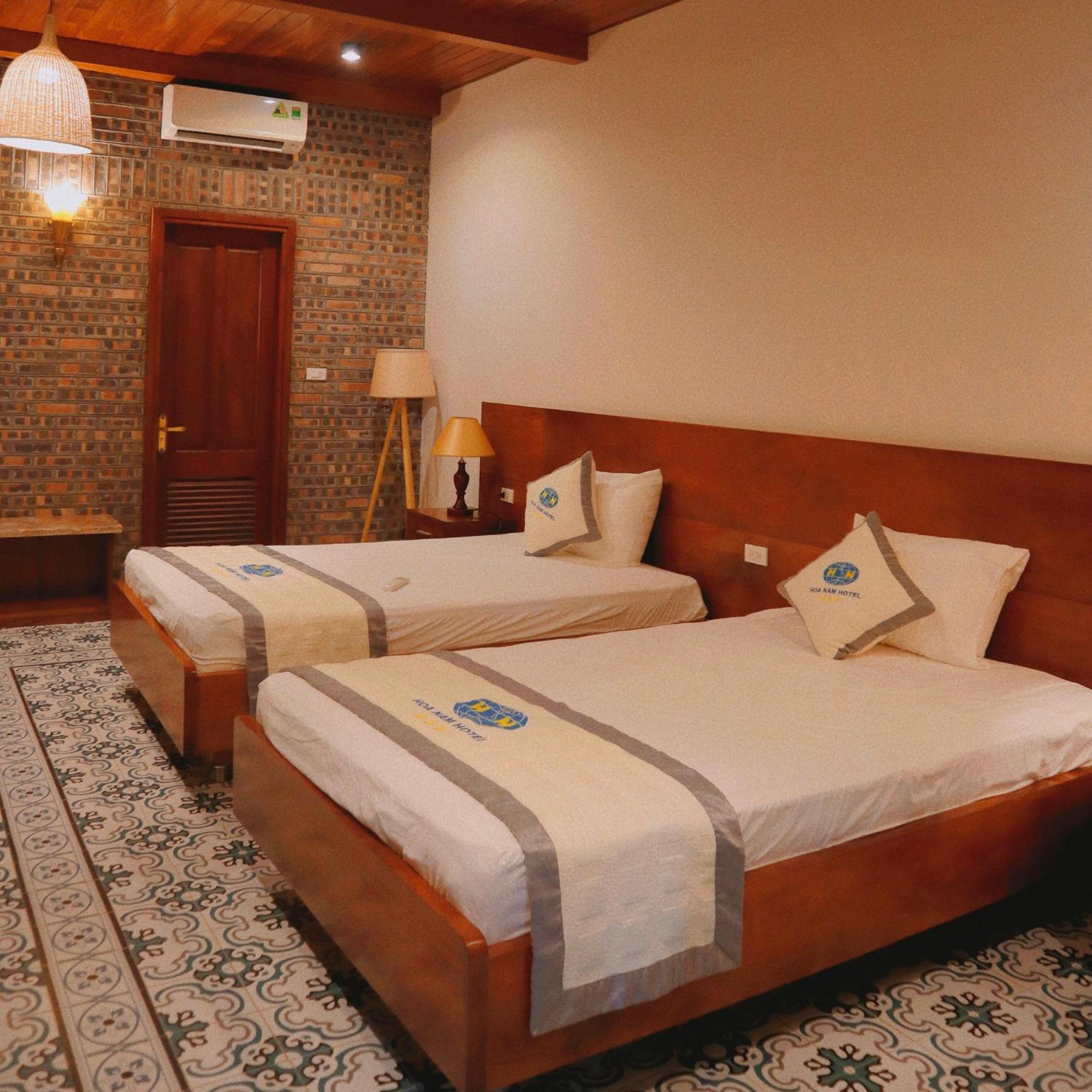 Twin Room with Balcony photo 3