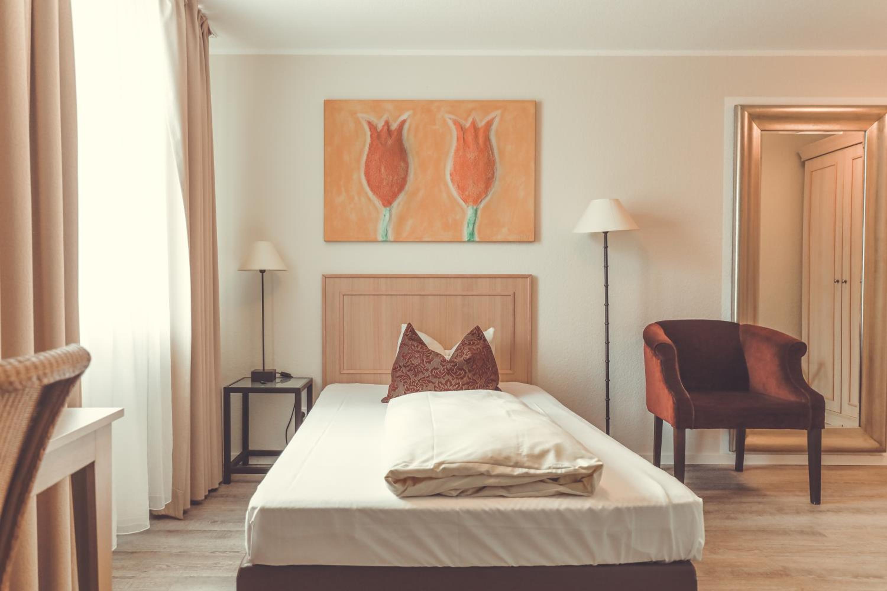 Single Room photo 2