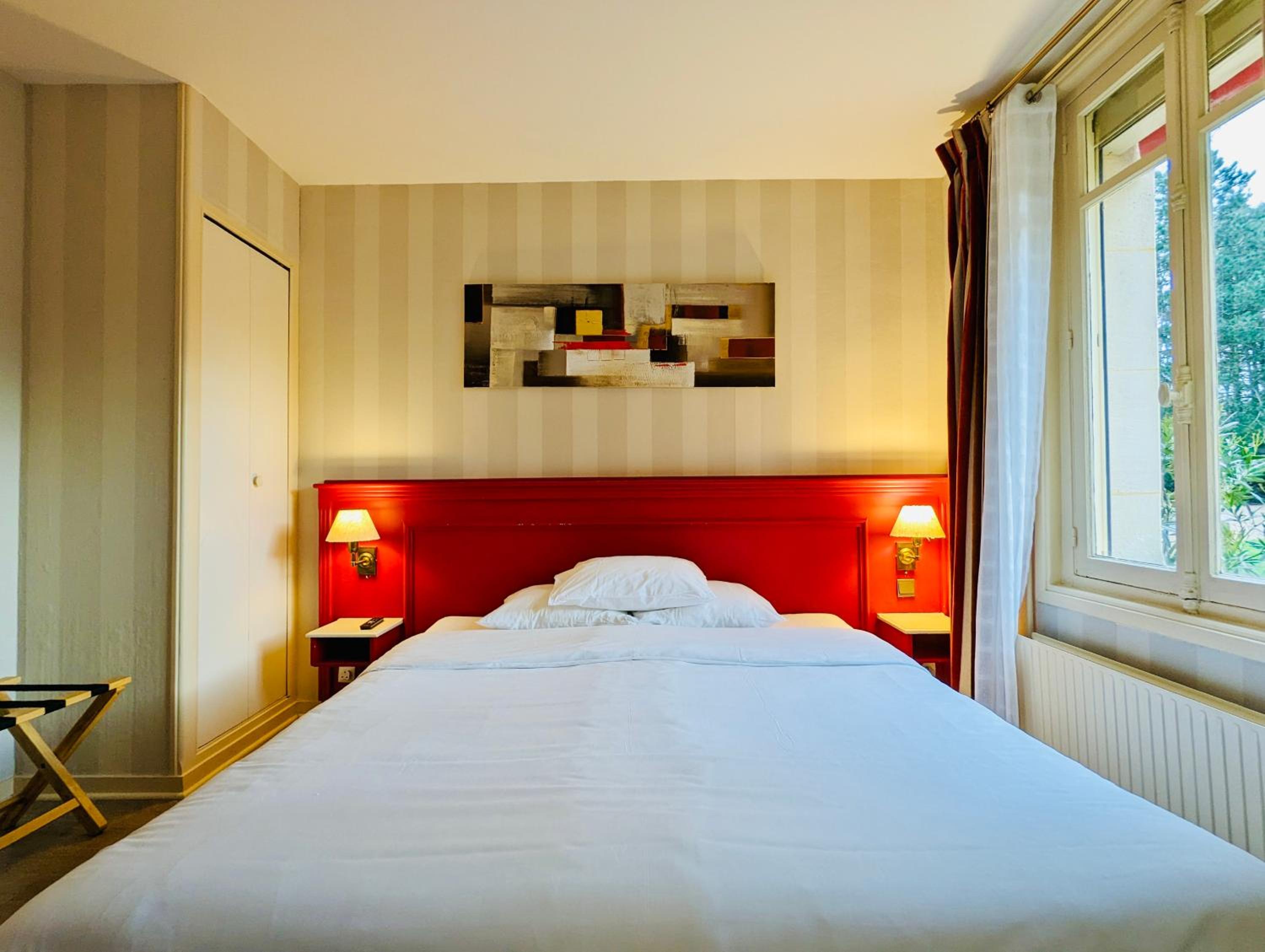 Deluxe Double Room - Photo 7