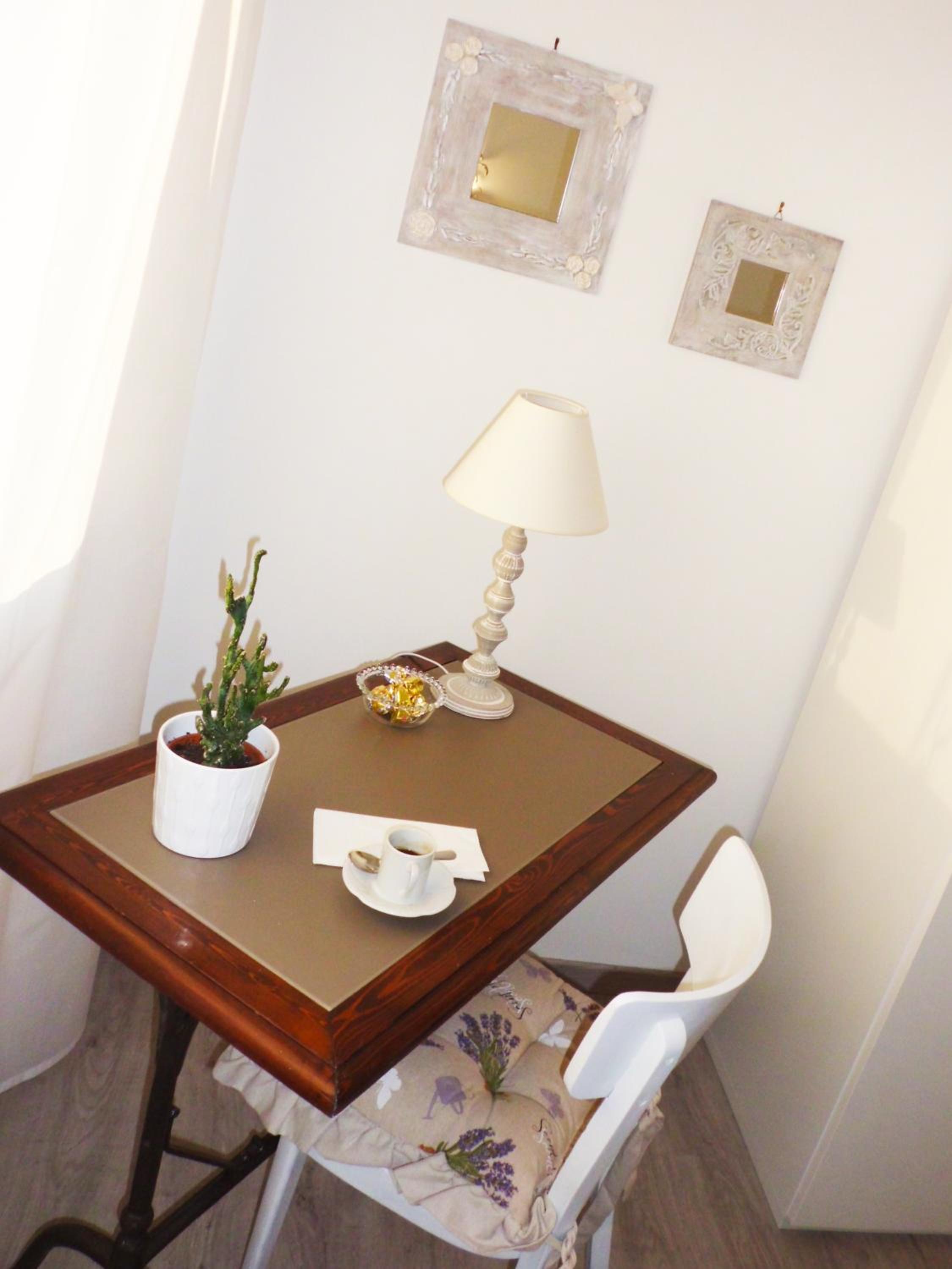 Double or Twin Room with Private Bathroom photo 2