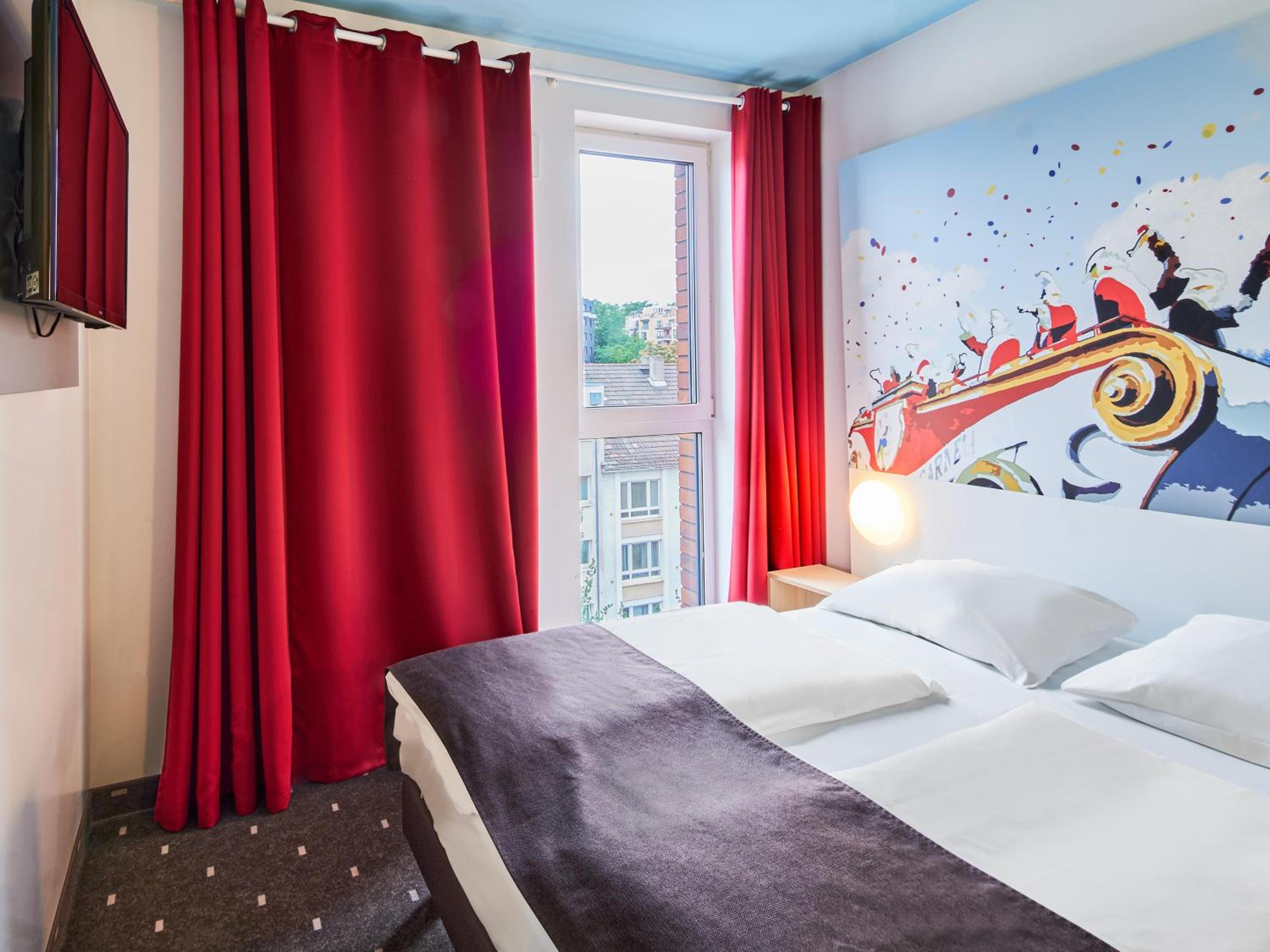 Double Room - Photo 2