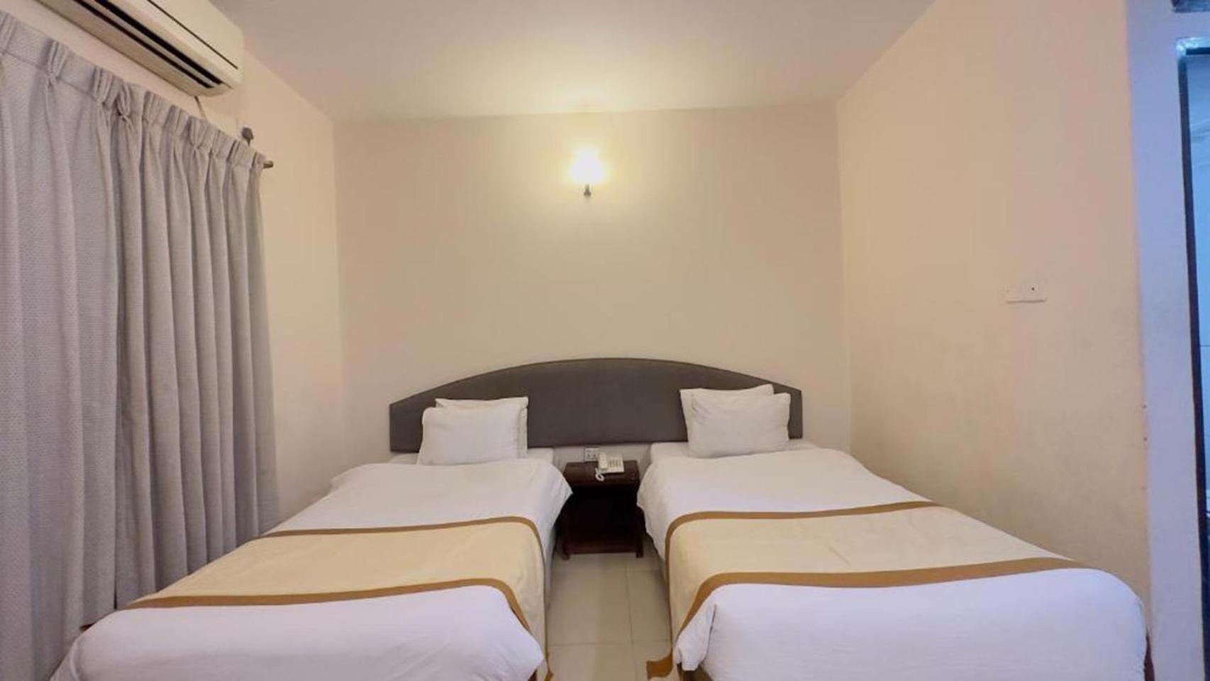 Deluxe Twin Room photo 1