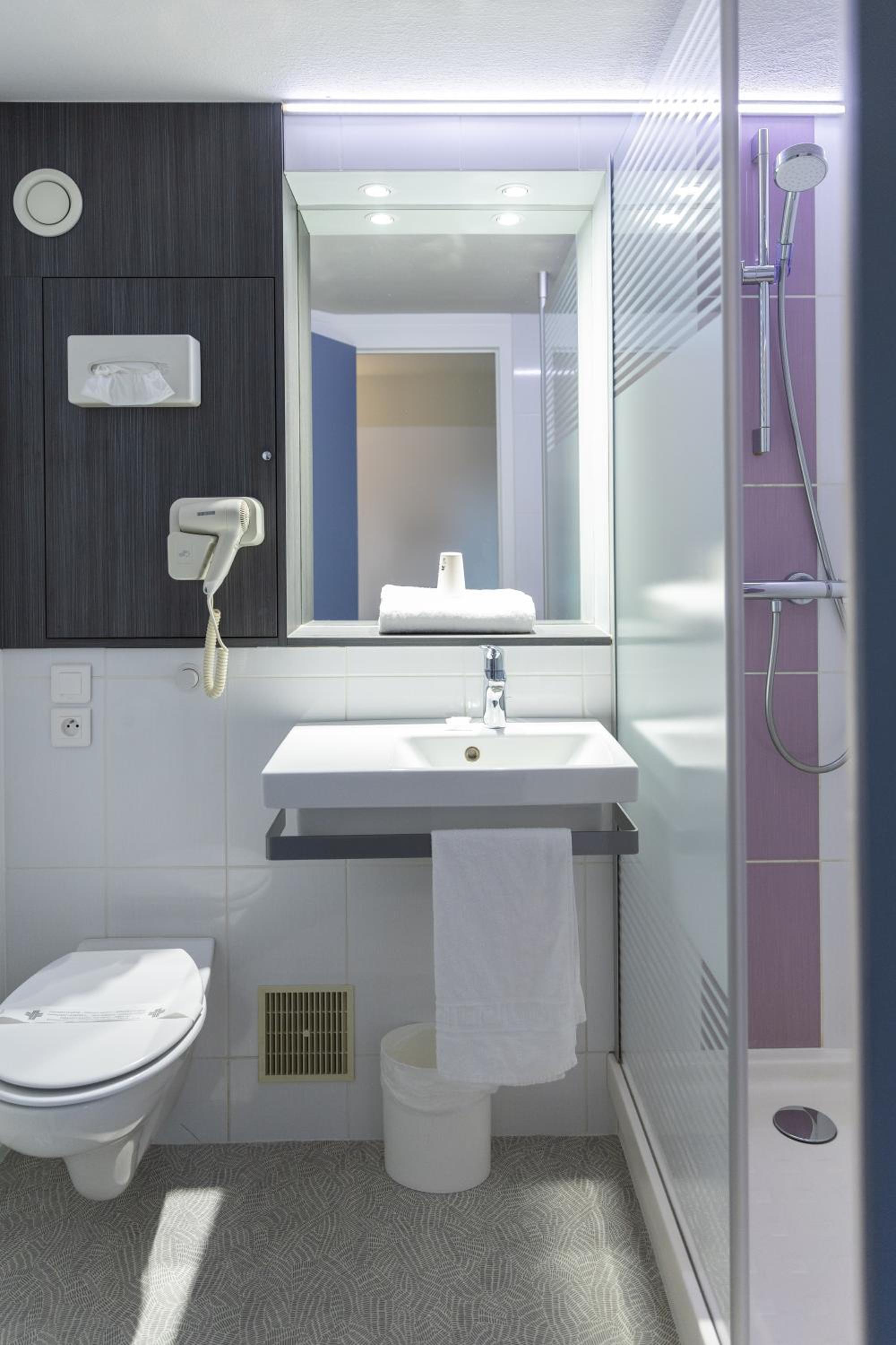 Double Room - Photo 4