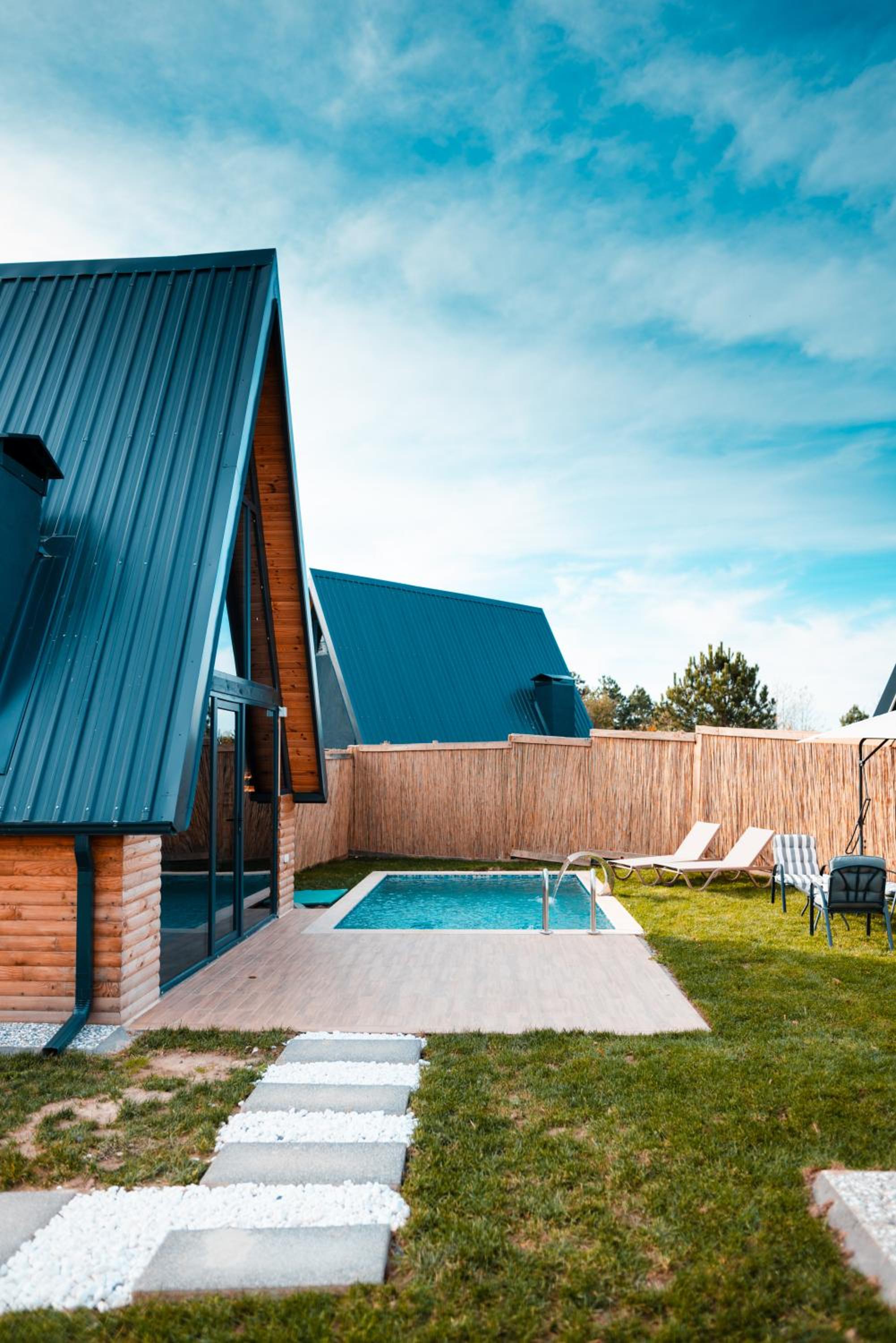 Deluxe Bungalow - Photo 23