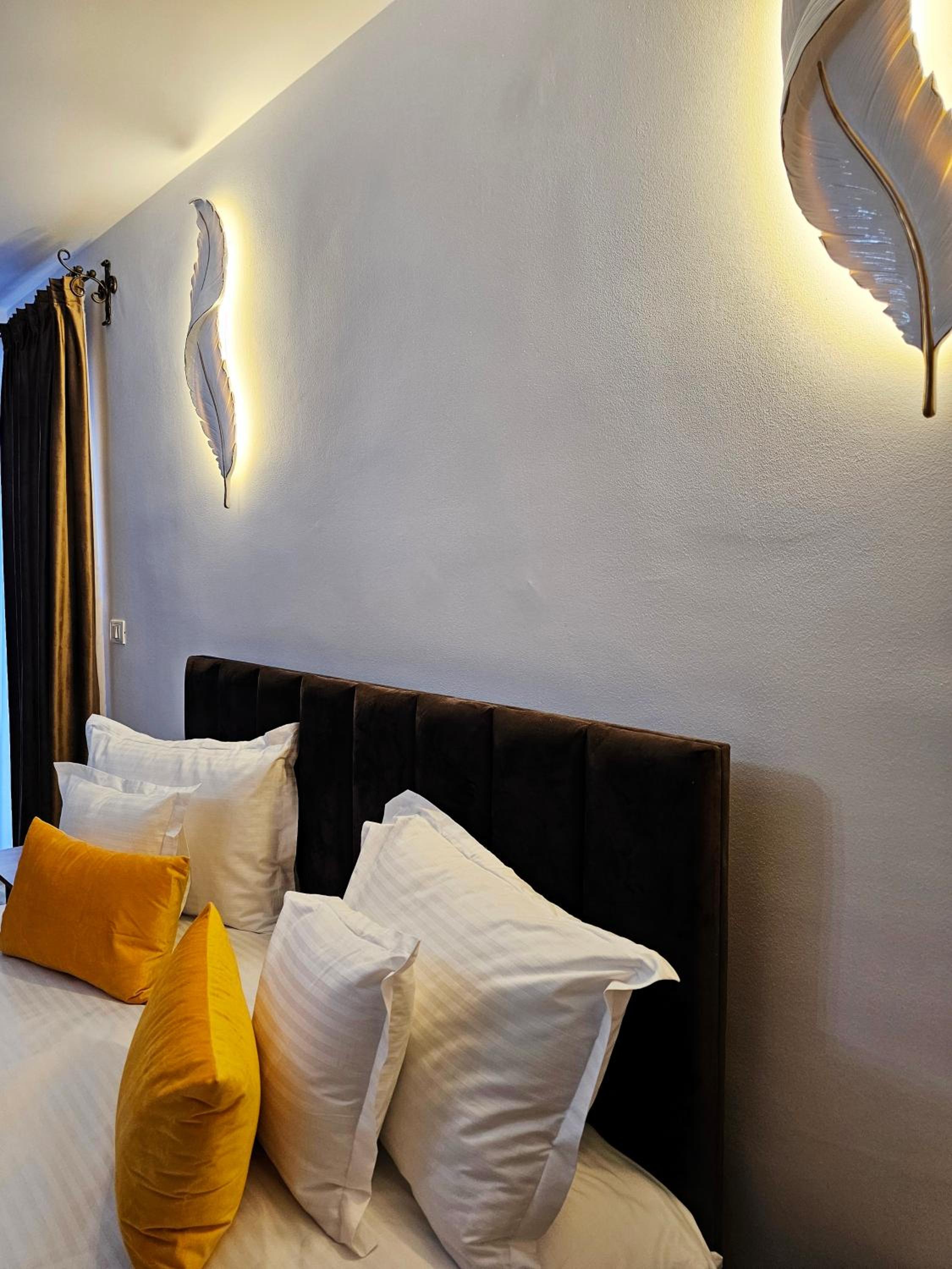 Double or Twin Room photo 3