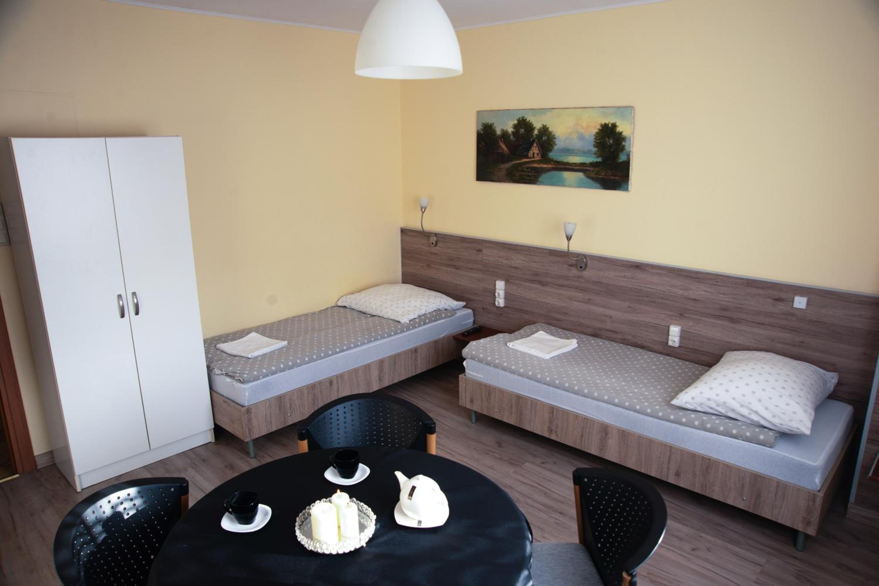 Apartment - Photo 8