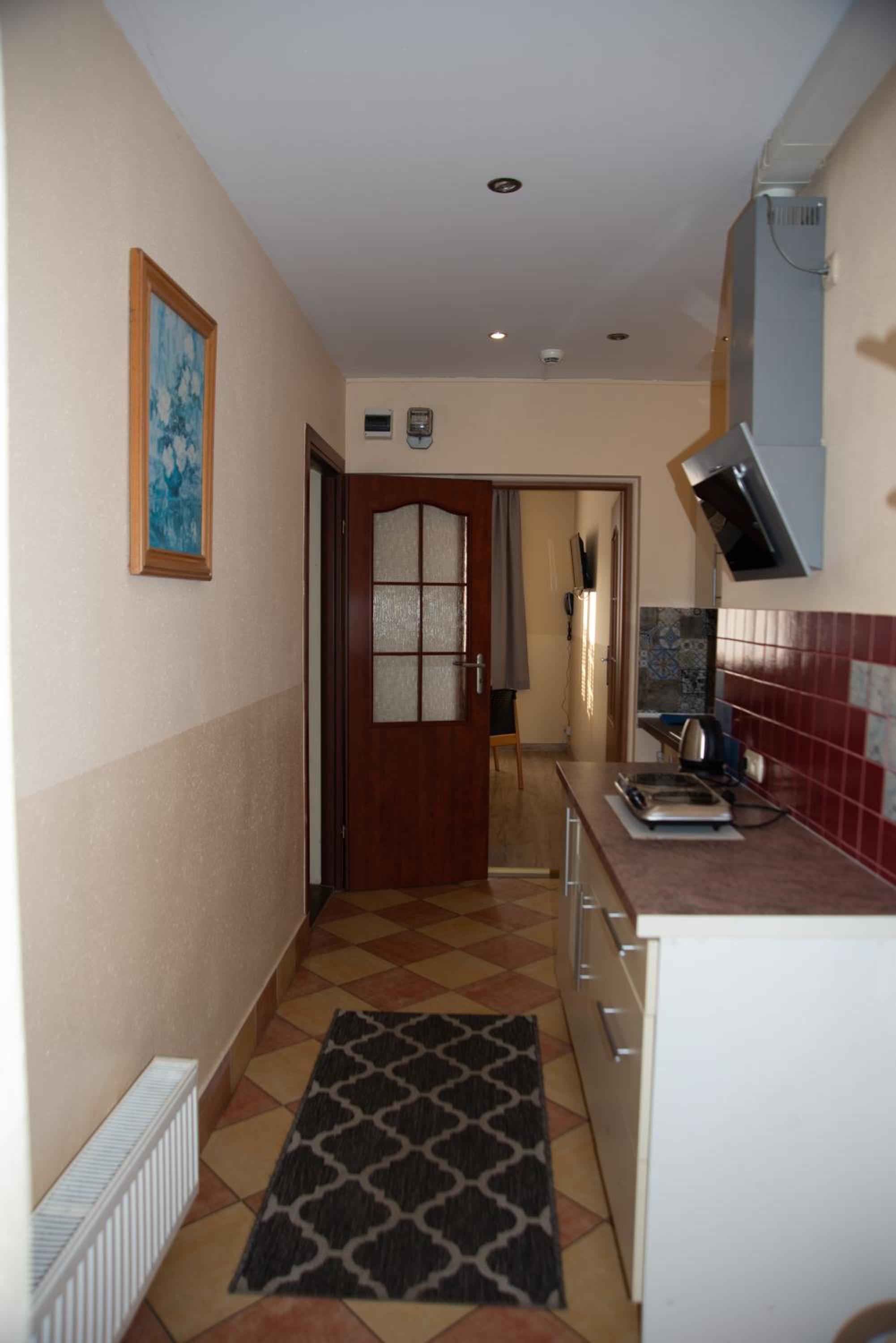 Apartment - Photo 3