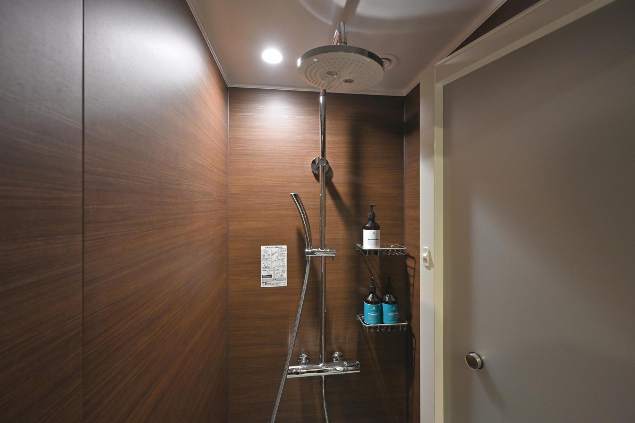 Room Selected at Check-In with Complimentary Breakfast - Non-Smoking - Photo 4