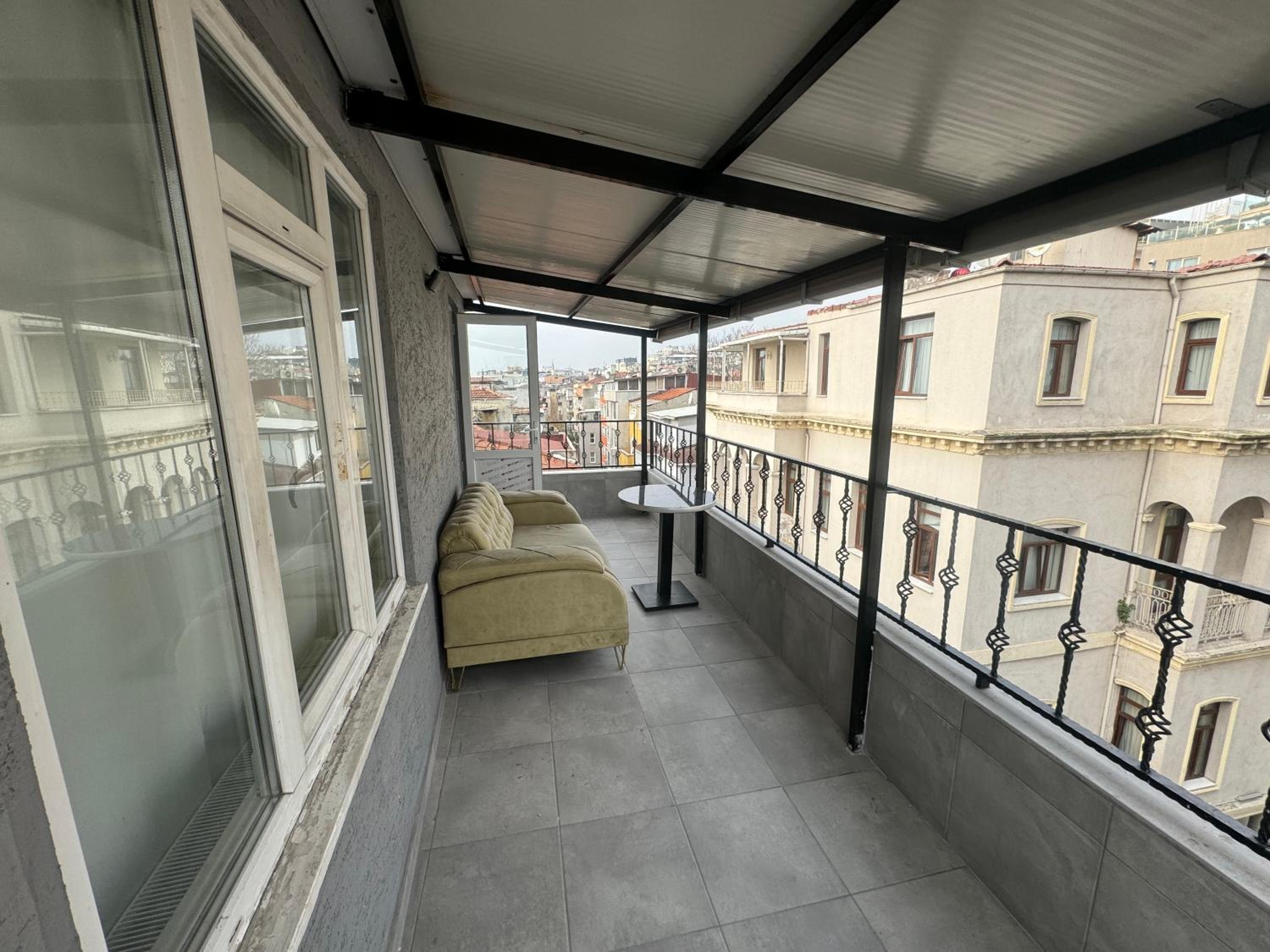 Suite with Balcony photo 2
