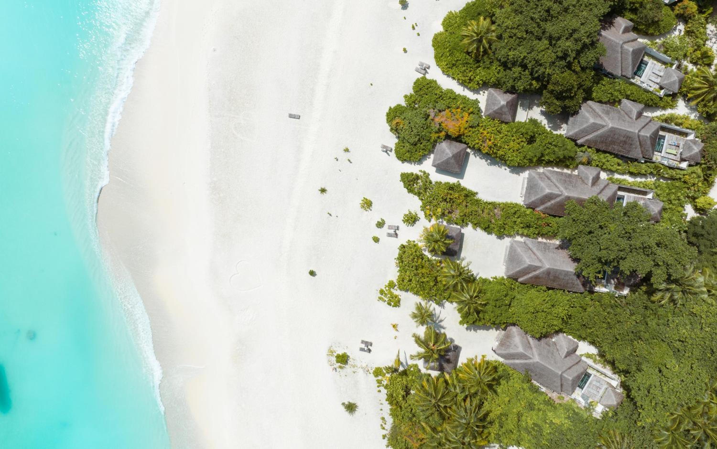 Beach Villa With Private Pool – Complimentary Room And Meal Plan Upgrade (For Half Board And Full Board) To Next Category, 50% Discount On Domestic Transfers And Kids Up To 12 Years Go Free On The Same Meal Plan. - Photo 6